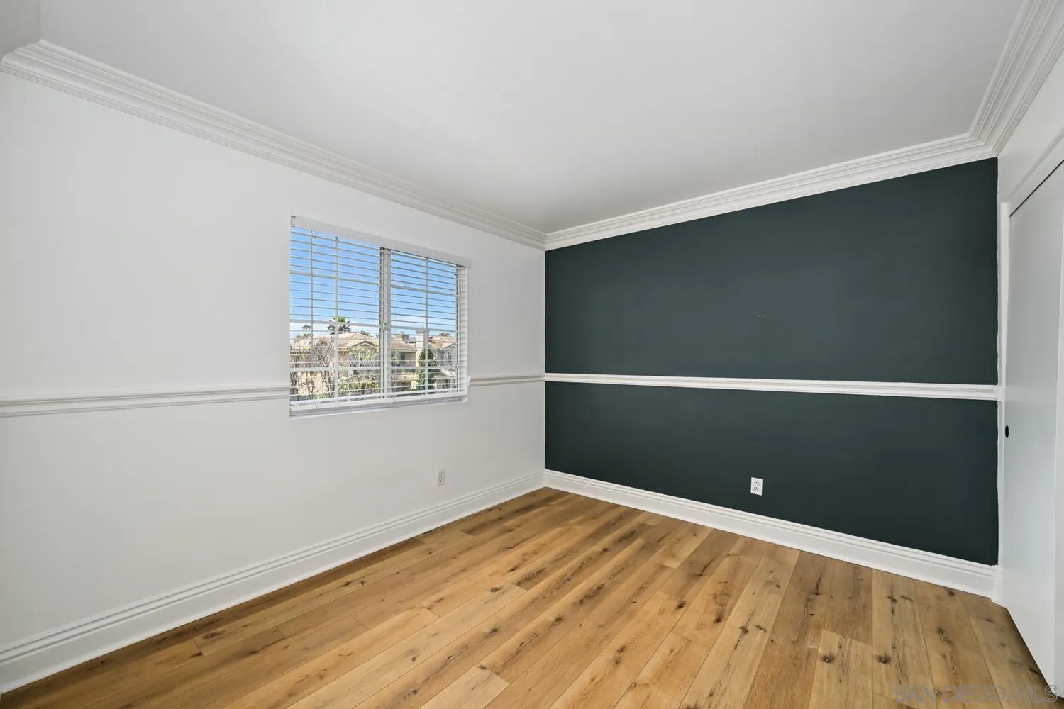 https://cdn.realtyfeed.com/cdn/127/260010362/56ac47cccc685703918e6798af051a50.webp