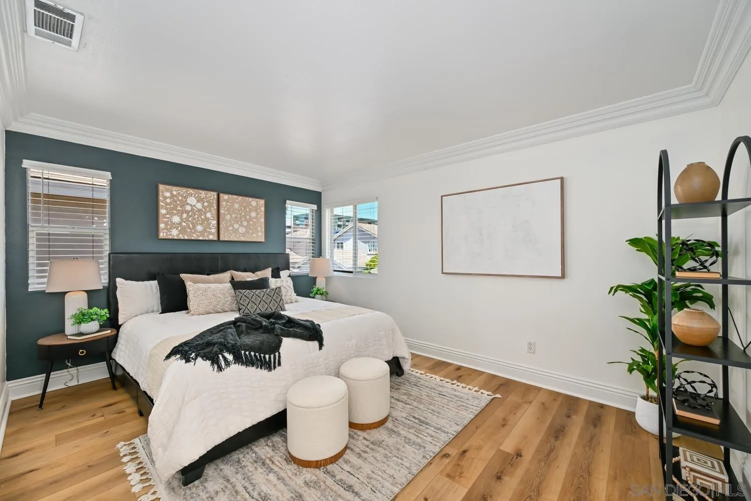https://cdn.realtyfeed.com/cdn/127/260010362/6e6744d759081fb18ecd63ed751f9d66.webp