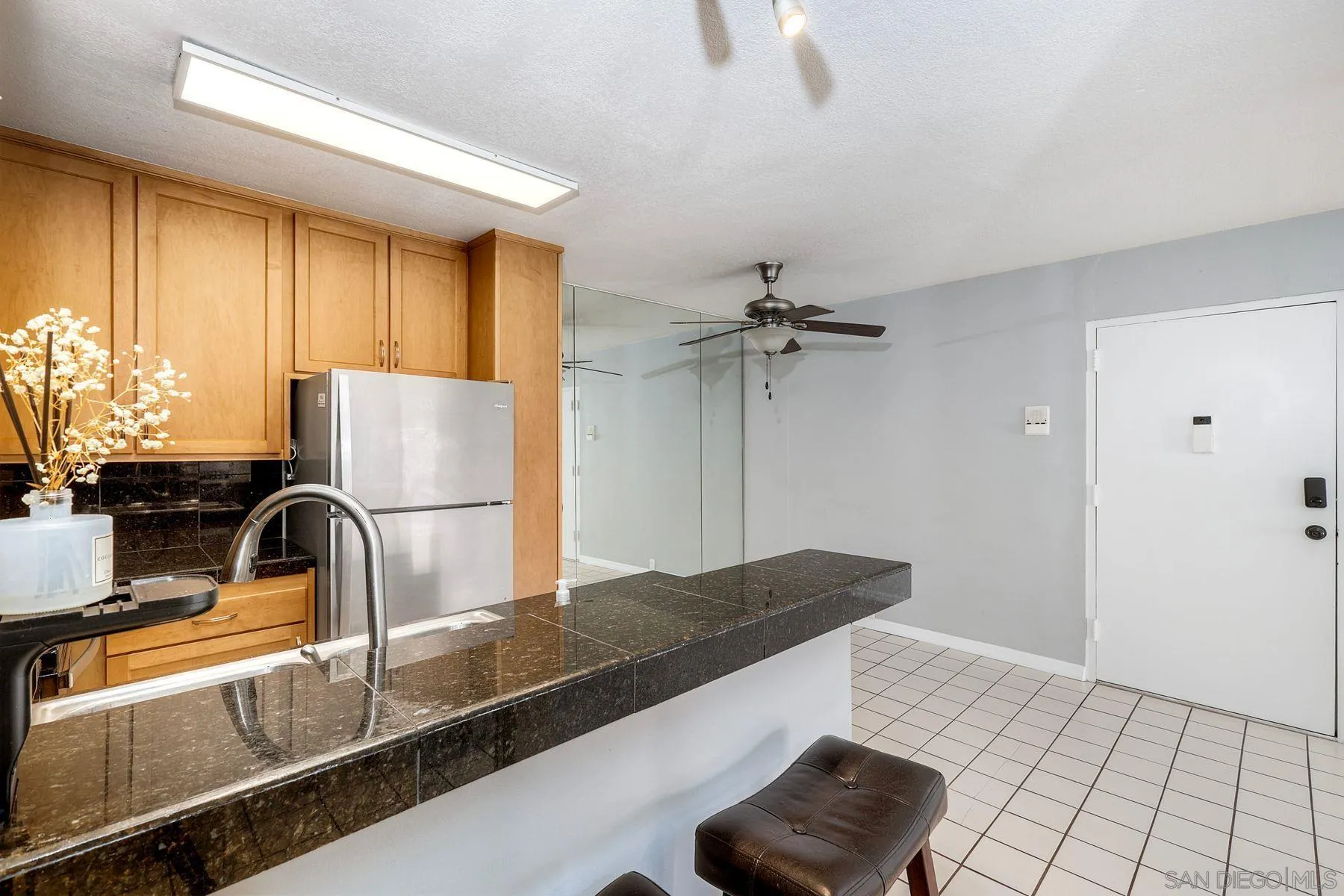 Photo #12: 260010363 Listing: Photo #12