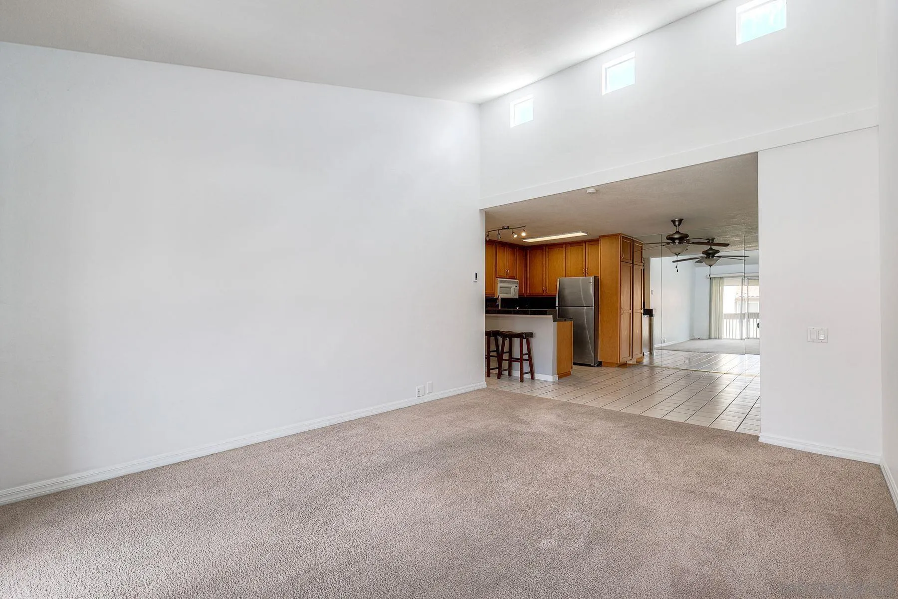 Photo #4: 260010363 Listing: Photo #4