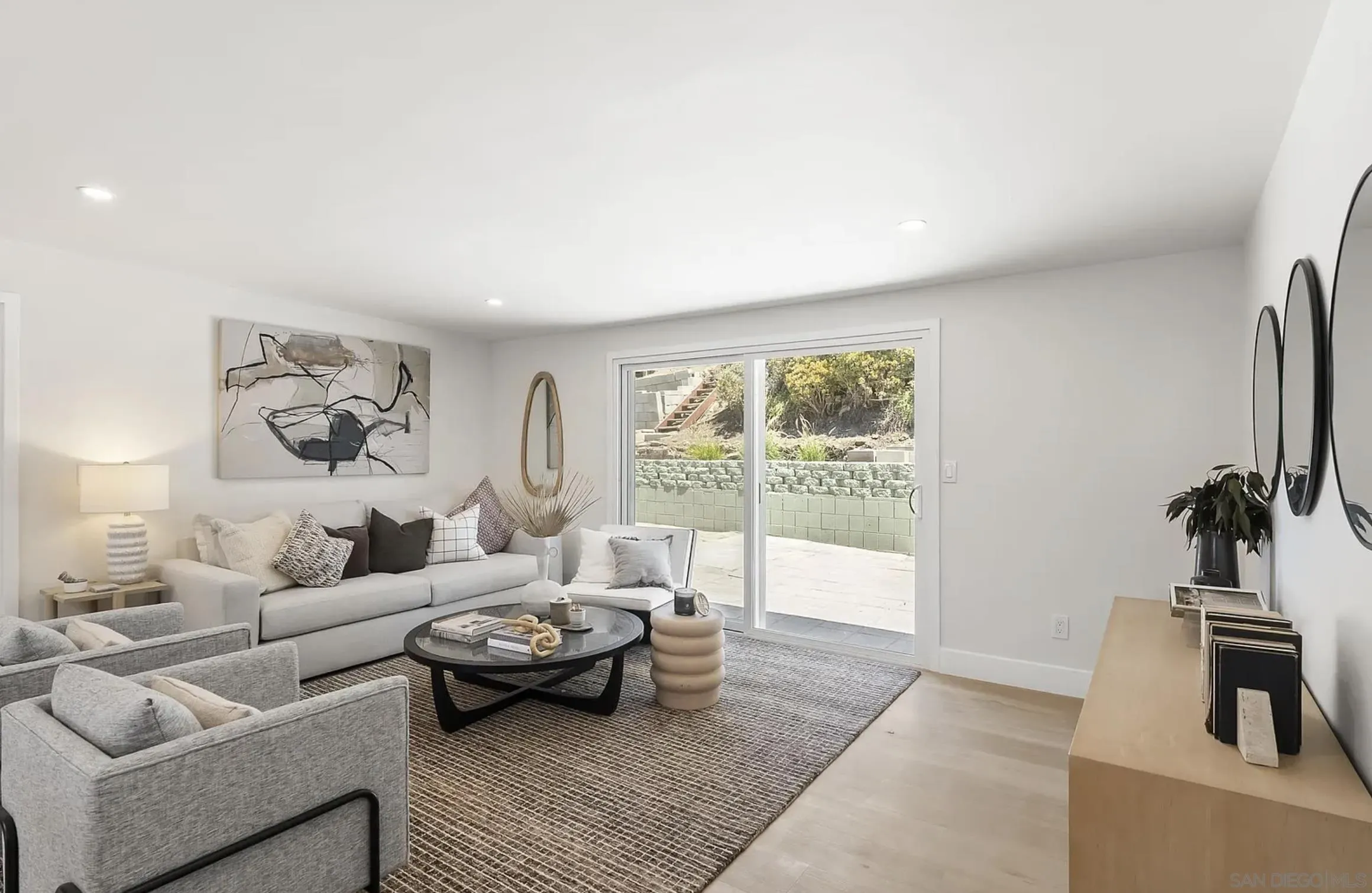 https://cdn.realtyfeed.com/cdn/127/260010367/2ac0931e9a99ac833a1cbc978ed3289e.webp