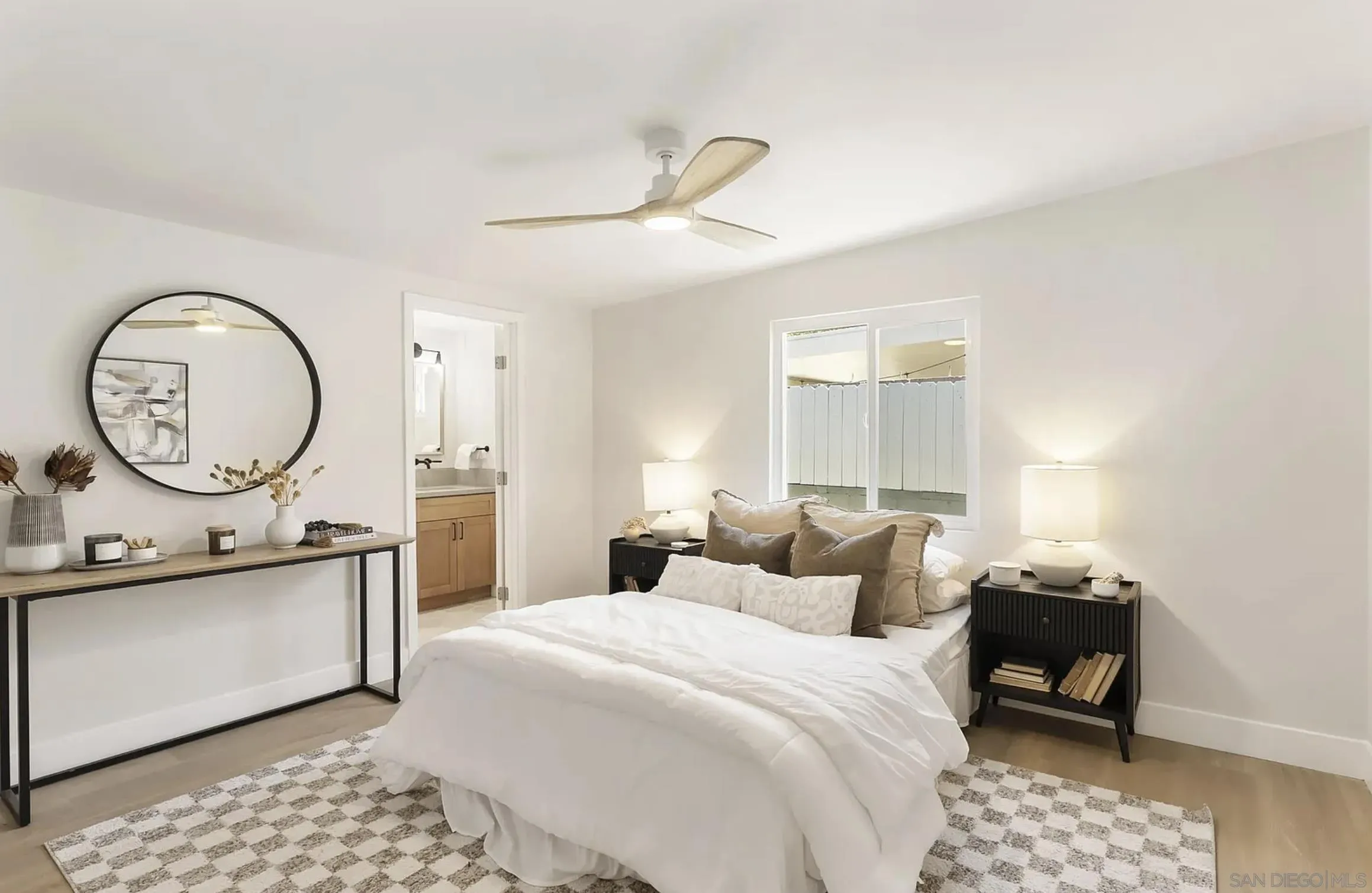 https://cdn.realtyfeed.com/cdn/127/260010367/540169166de480d6826712c5c10a9d90.webp