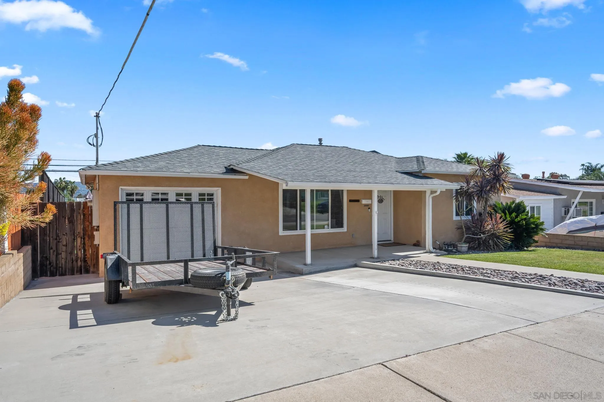 https://cdn.realtyfeed.com/cdn/127/260010369/cb6737bd5374d072ce251068a9db7c54.webp