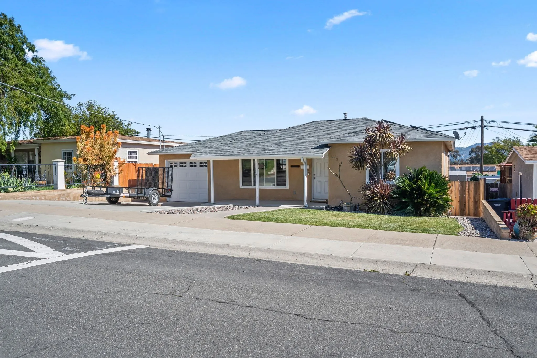 https://cdn.realtyfeed.com/cdn/127/260010369/ead5a6c85e656aa9ac1627dece32ec78.webp