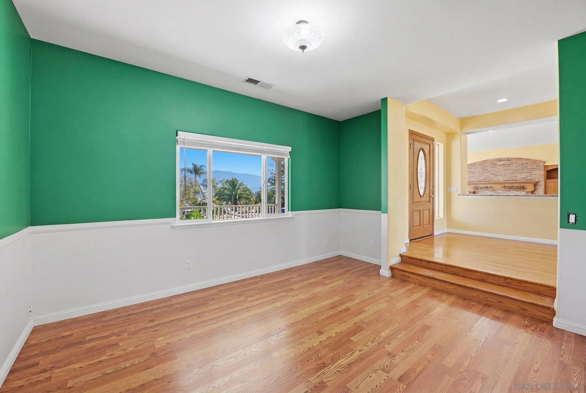 https://cdn.realtyfeed.com/cdn/127/260010372/3f5a5265889de848761f65518f485881.webp