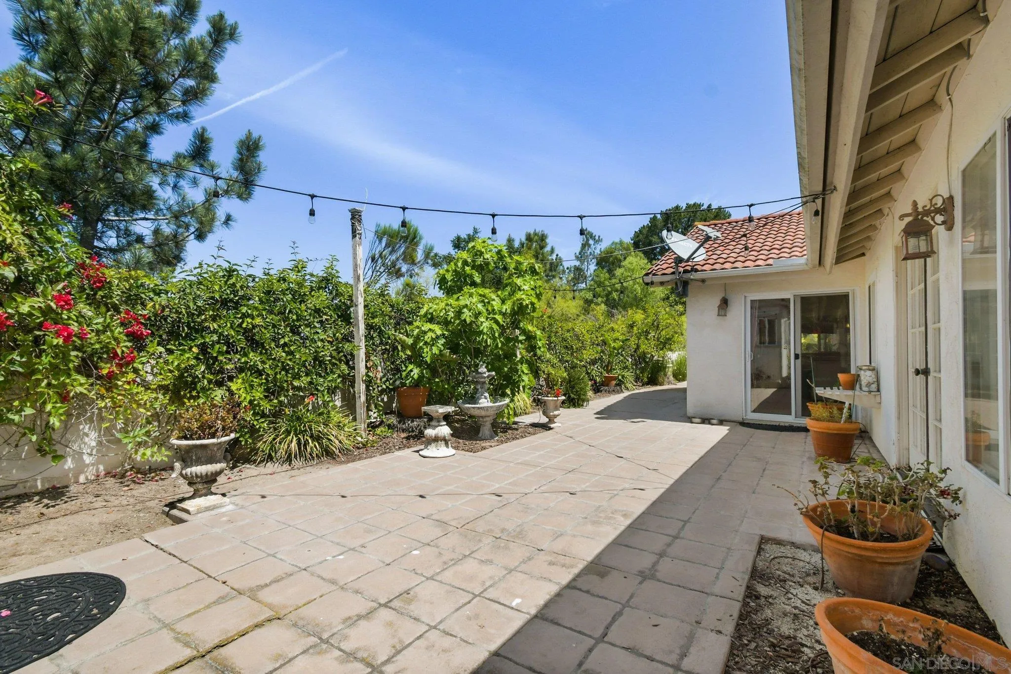 https://cdn.realtyfeed.com/cdn/127/260010373/358f75f6b2b5f9b1ed1bce75be33ddc0.webp