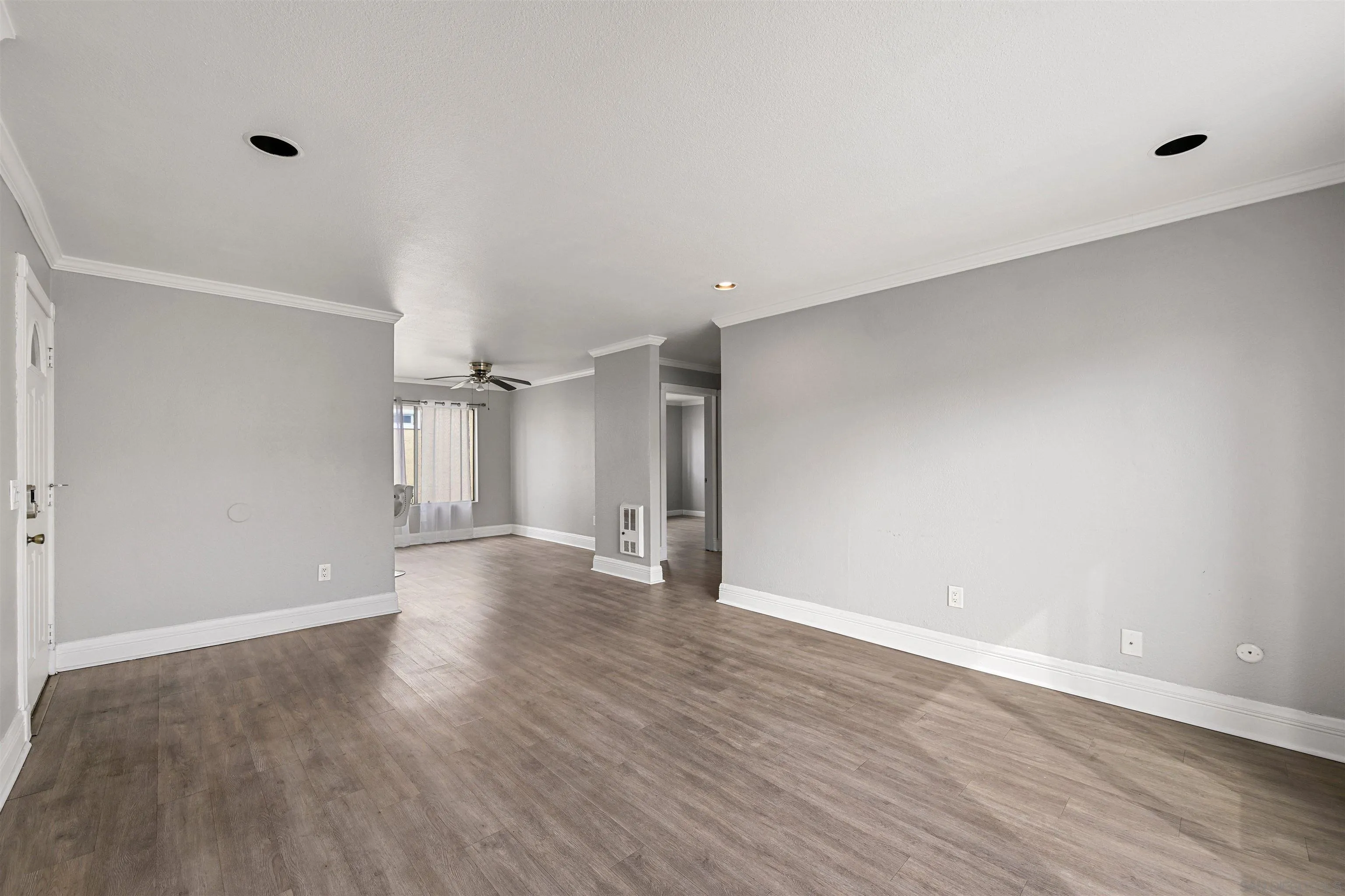 Photo #4: 260010374 Listing: Photo #4