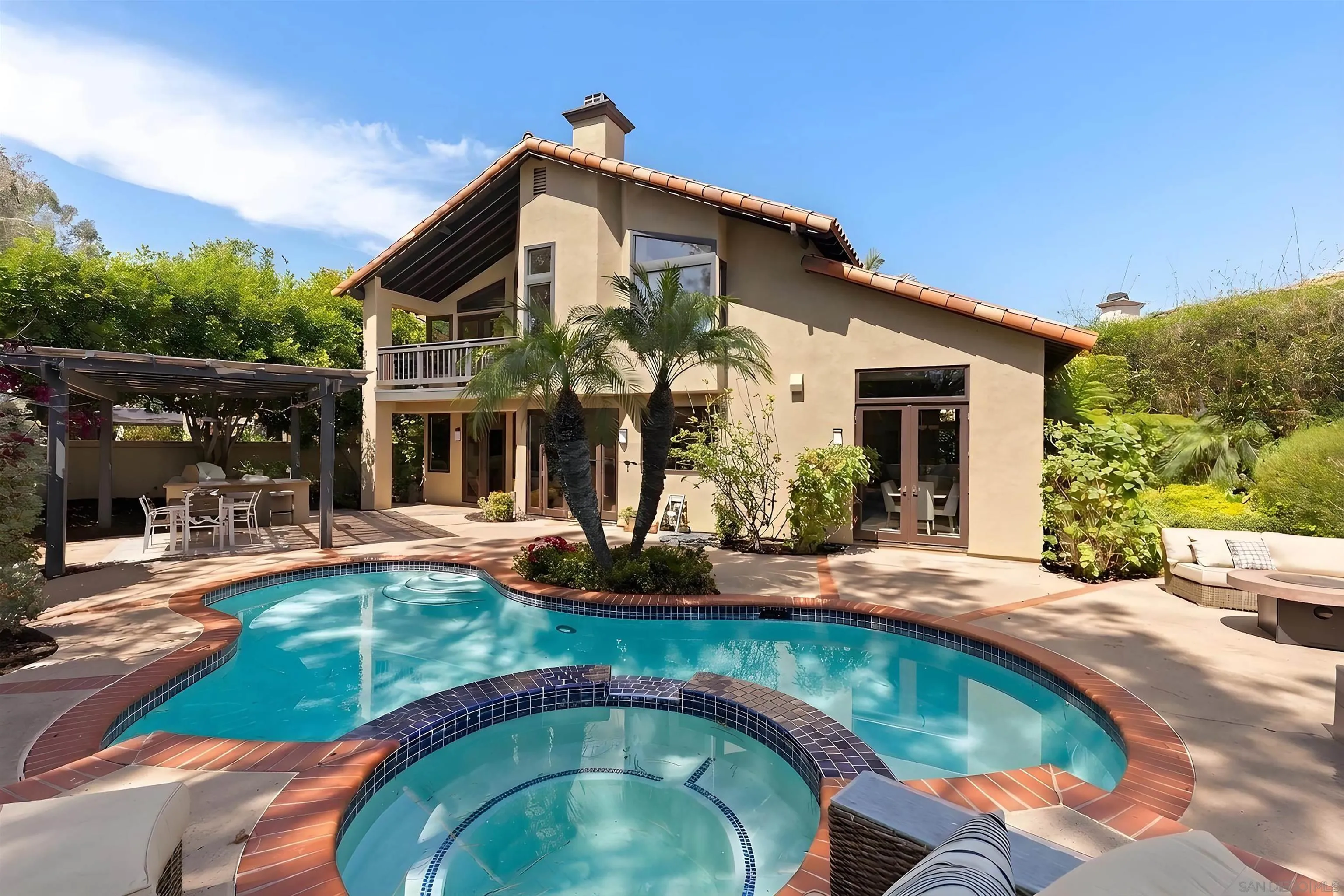 https://cdn.realtyfeed.com/cdn/127/260010375/24b081e544b7ffd52693fbcc6b2c1dcf.webp