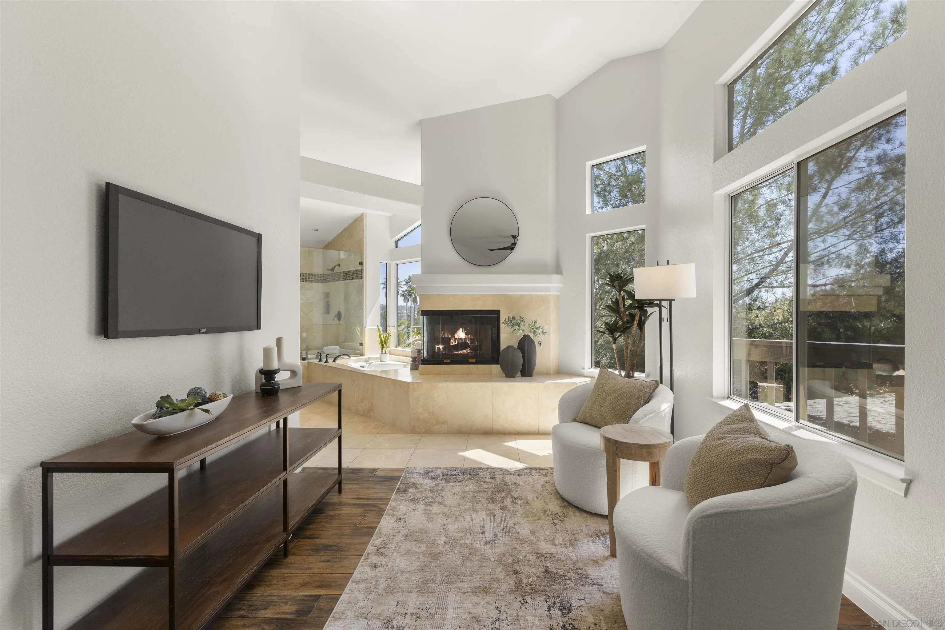 https://cdn.realtyfeed.com/cdn/127/260010375/34ad7d1619a921a6450ebf0749b54e66.webp