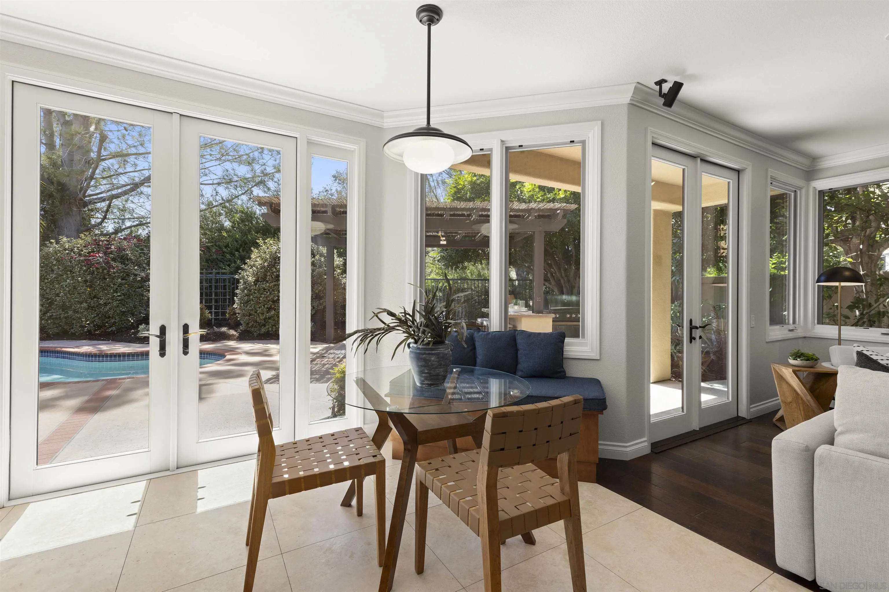 https://cdn.realtyfeed.com/cdn/127/260010375/a3792a616583df078a2de5defb84a78f.webp