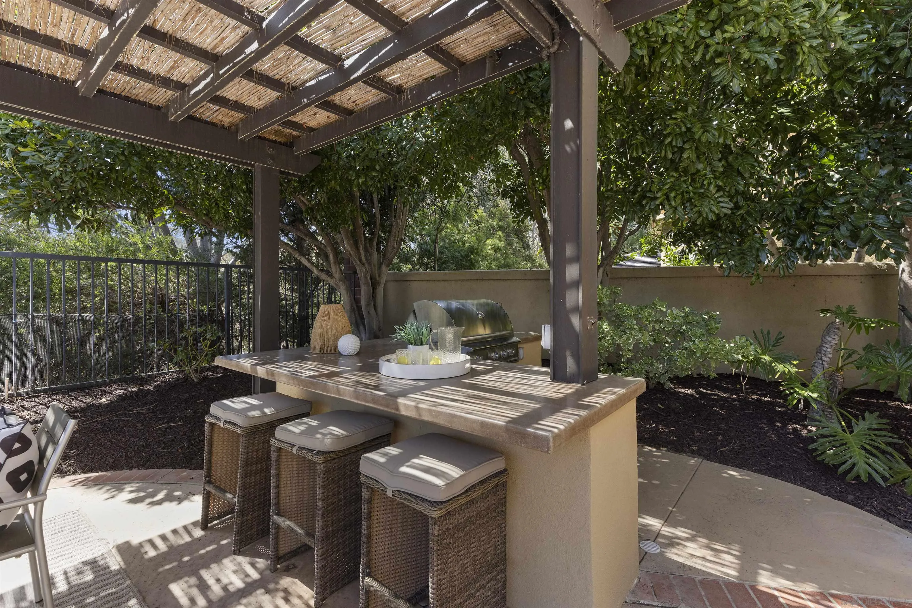 https://cdn.realtyfeed.com/cdn/127/260010375/b060549971b9920981964a2b732cd9b4.webp