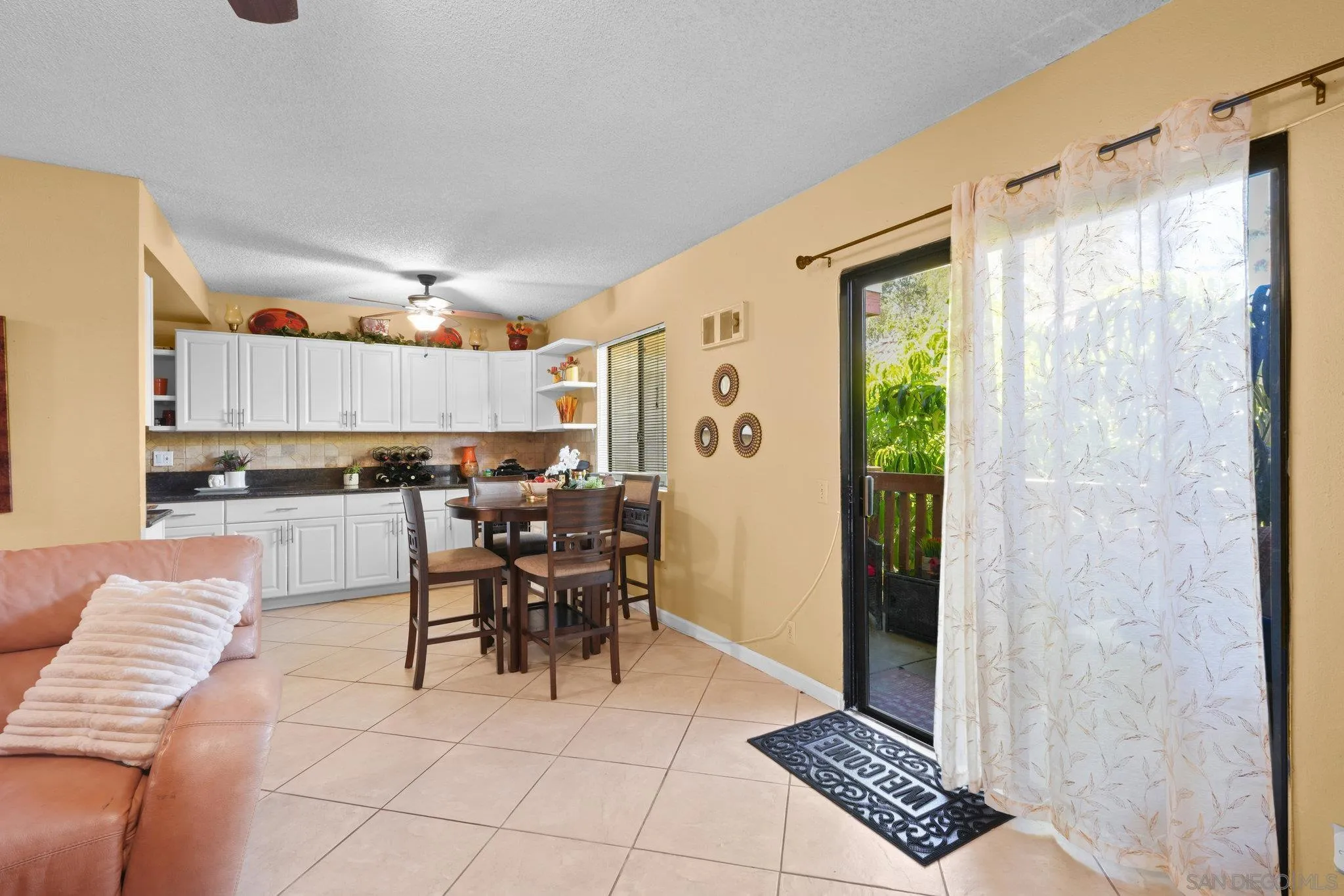 Photo #1: 260010376 Listing: Photo #1