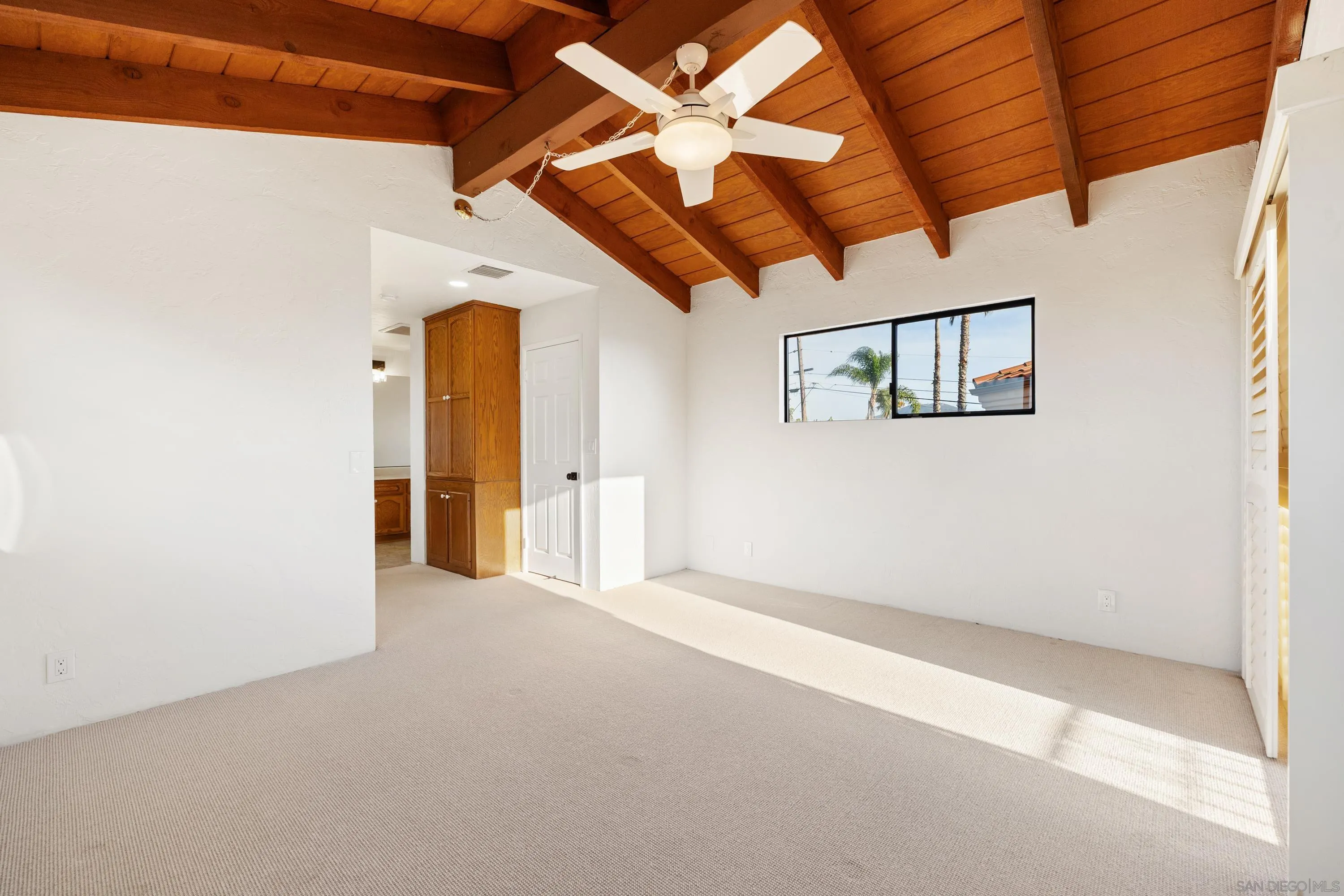 https://cdn.realtyfeed.com/cdn/127/260010378/7227c7d22b594aa762cda077e34a5ace.webp
