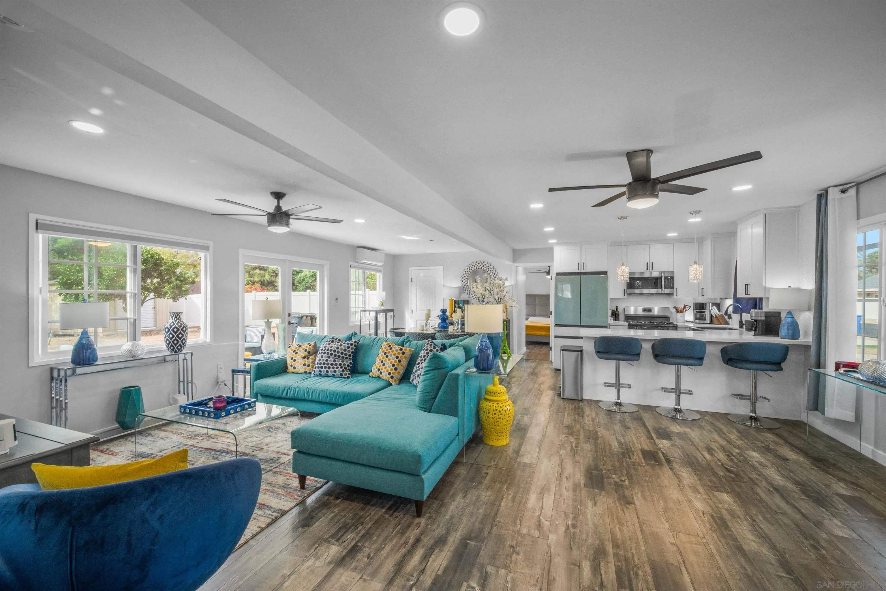 https://cdn.realtyfeed.com/cdn/127/260010380/0a3895ed841d67838361cbeb288763b5.webp