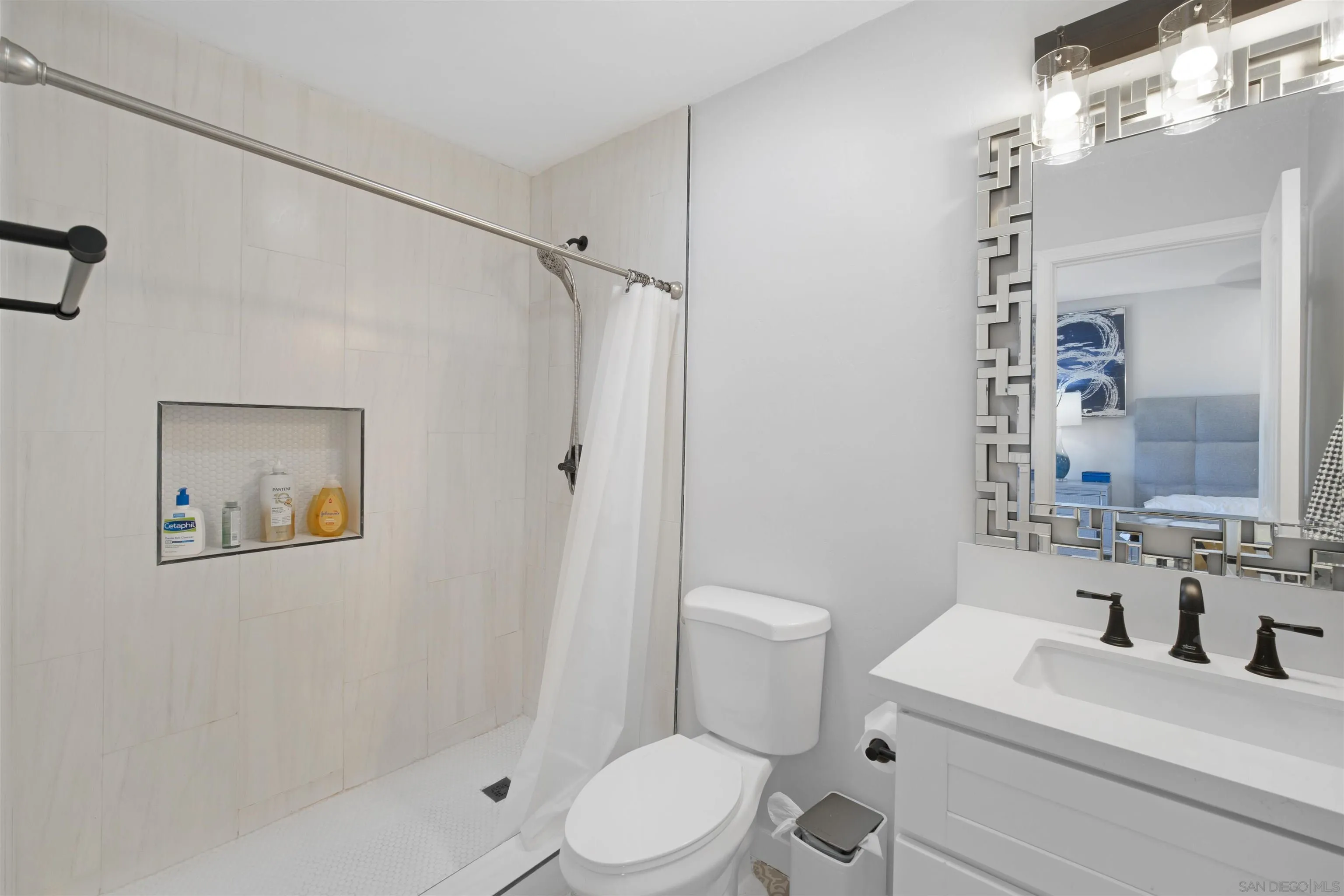 https://cdn.realtyfeed.com/cdn/127/260010380/55d08f211a321114dae1d75cbd60b71b.webp