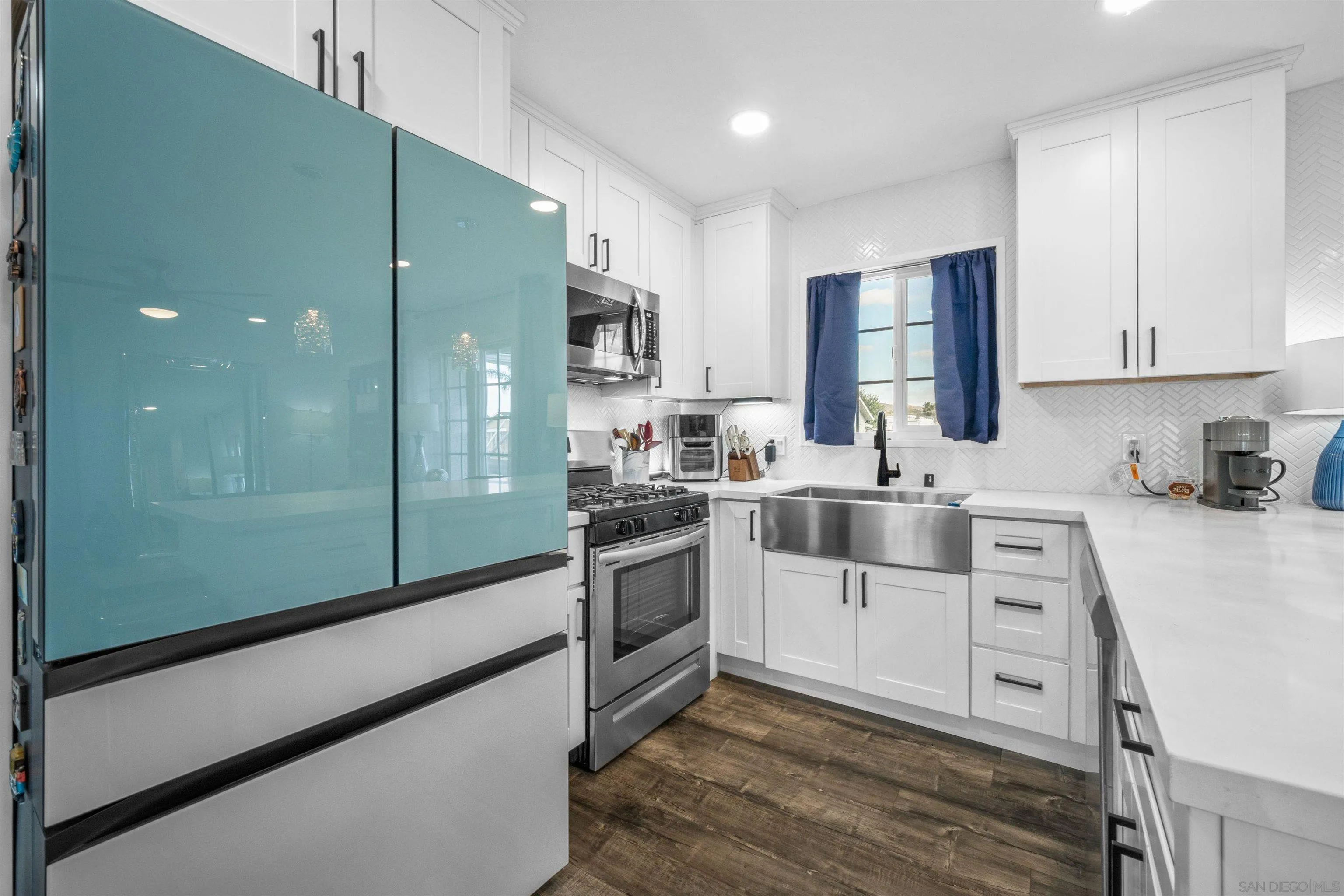 https://cdn.realtyfeed.com/cdn/127/260010380/b194e8f5af9fe3c1c8355b6fbbf02f2e.webp