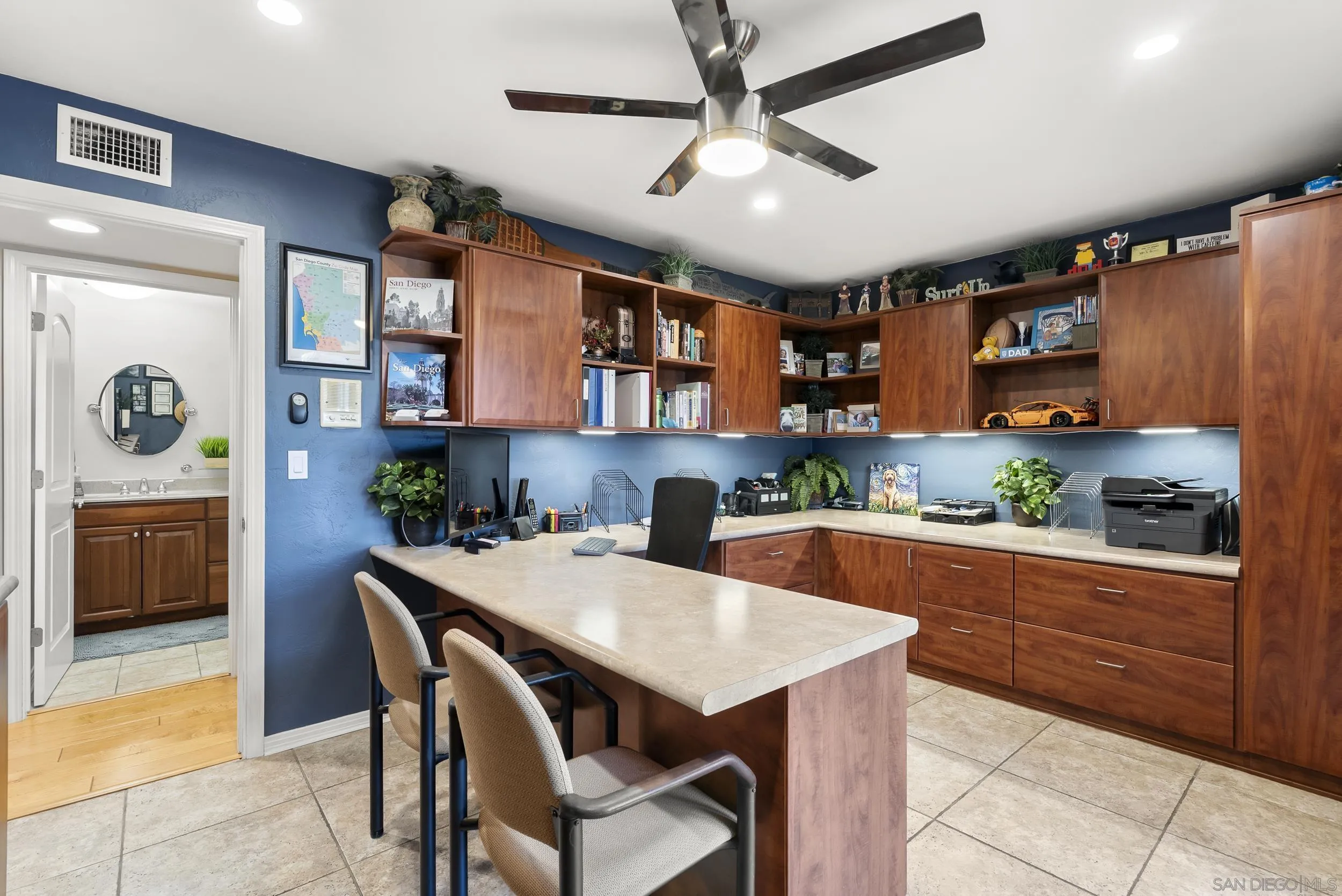 https://cdn.realtyfeed.com/cdn/127/260010384/8b1f91b7060c269a6777c667d996e9ea.webp