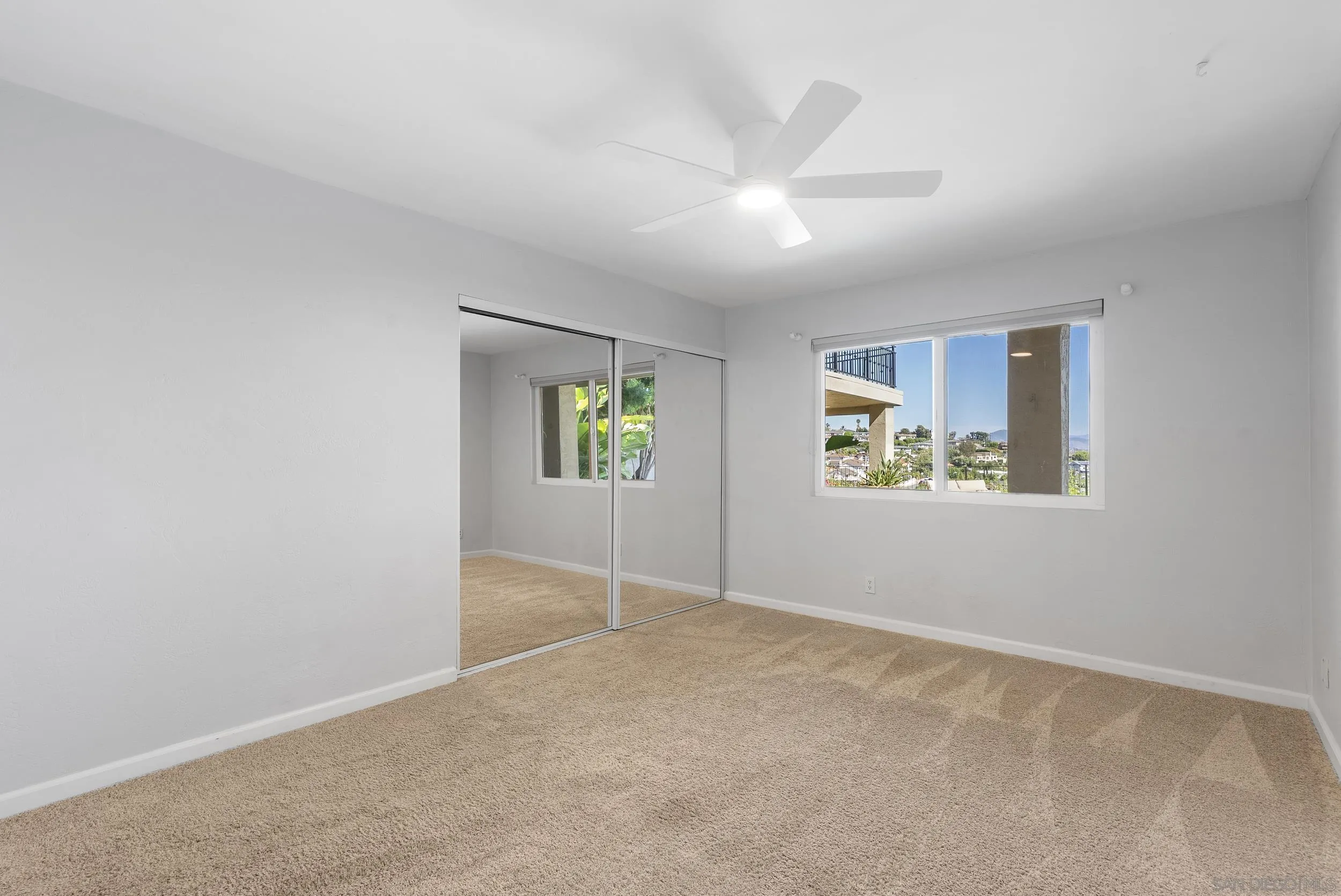 https://cdn.realtyfeed.com/cdn/127/260010384/d0d40e115575052dd2530433ebb0154d.webp