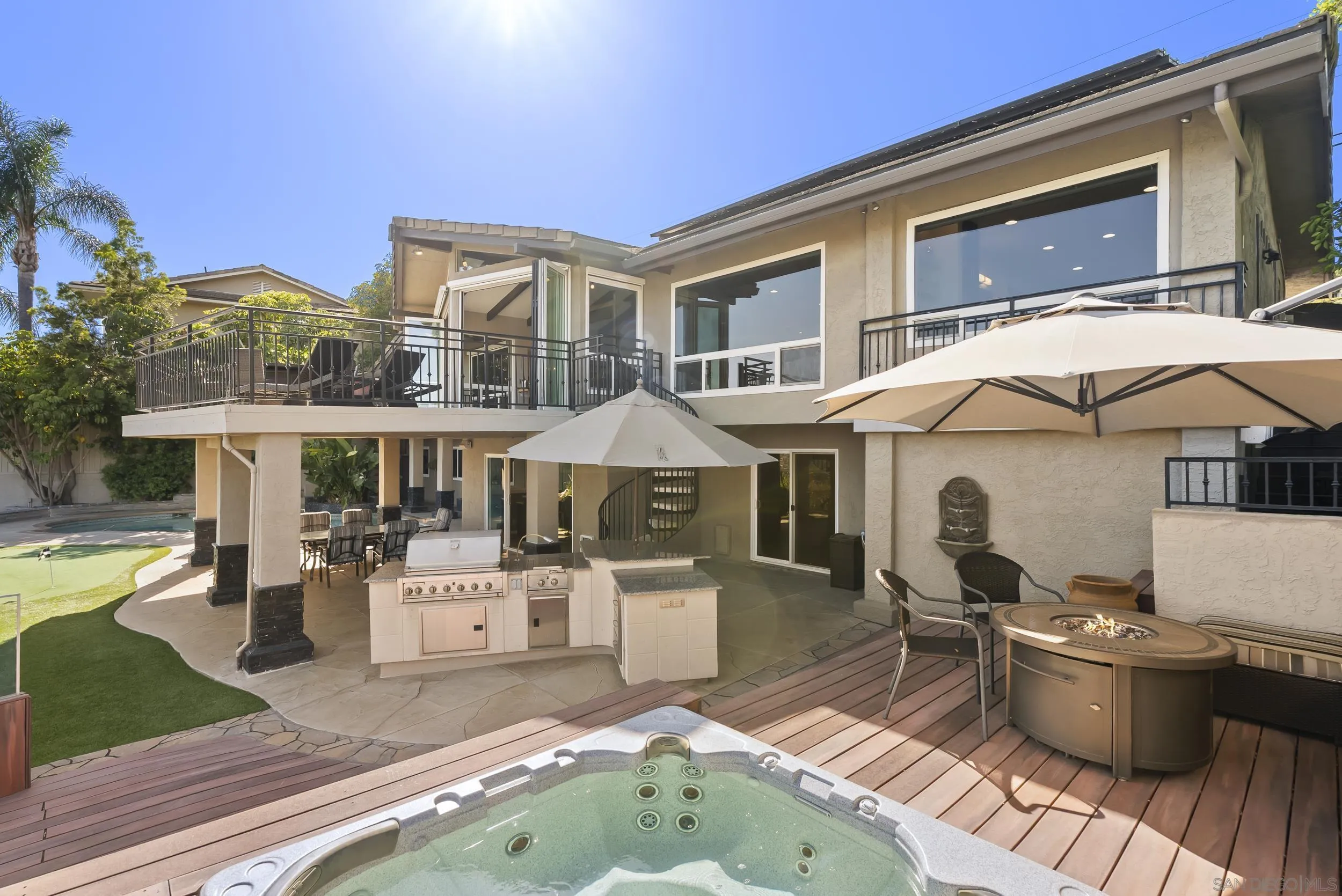 https://cdn.realtyfeed.com/cdn/127/260010384/dab2a6d1302507b4990b161118b3a7e7.webp
