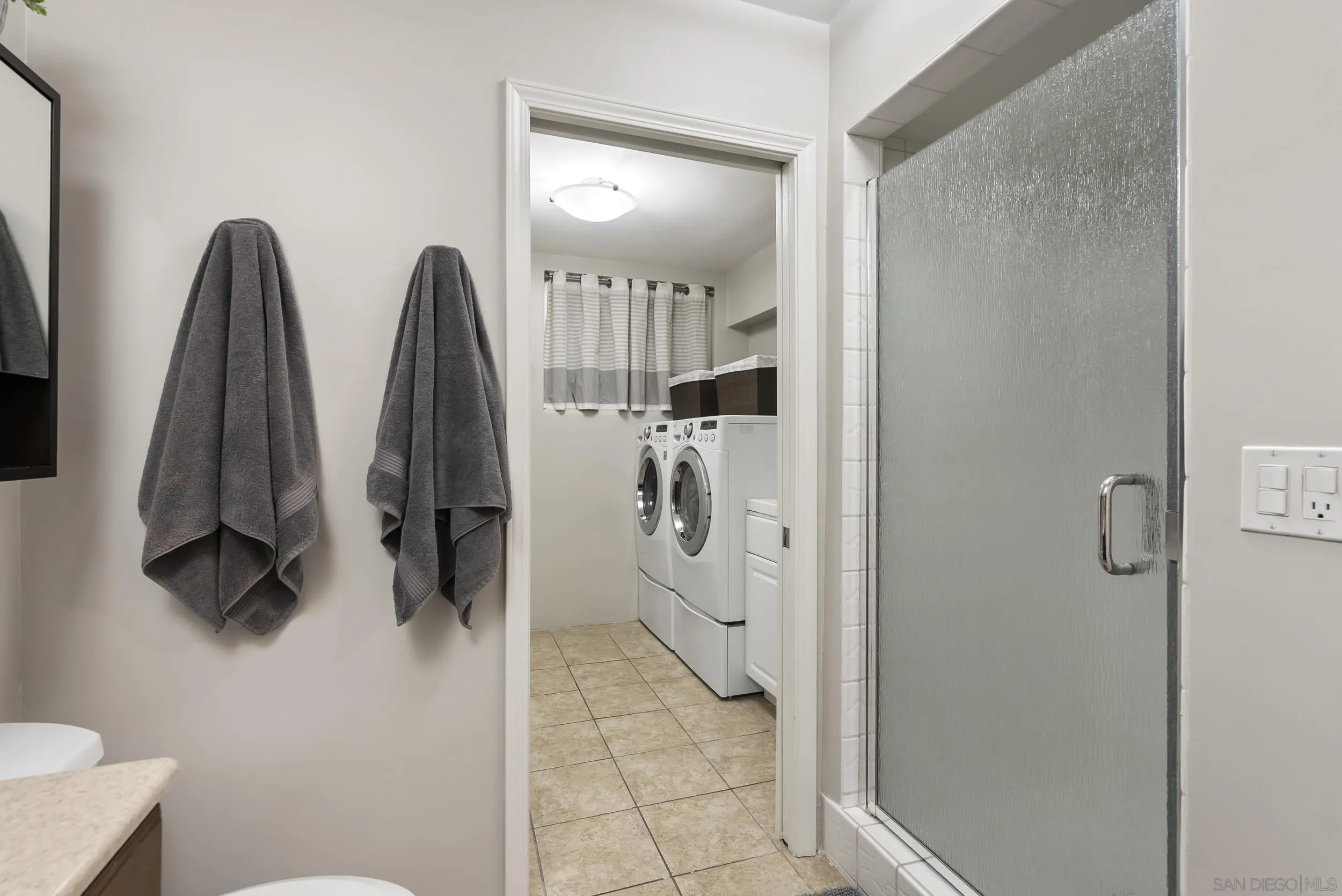 https://cdn.realtyfeed.com/cdn/127/260010384/f3007359785780cd98e60b2d46039be6.webp