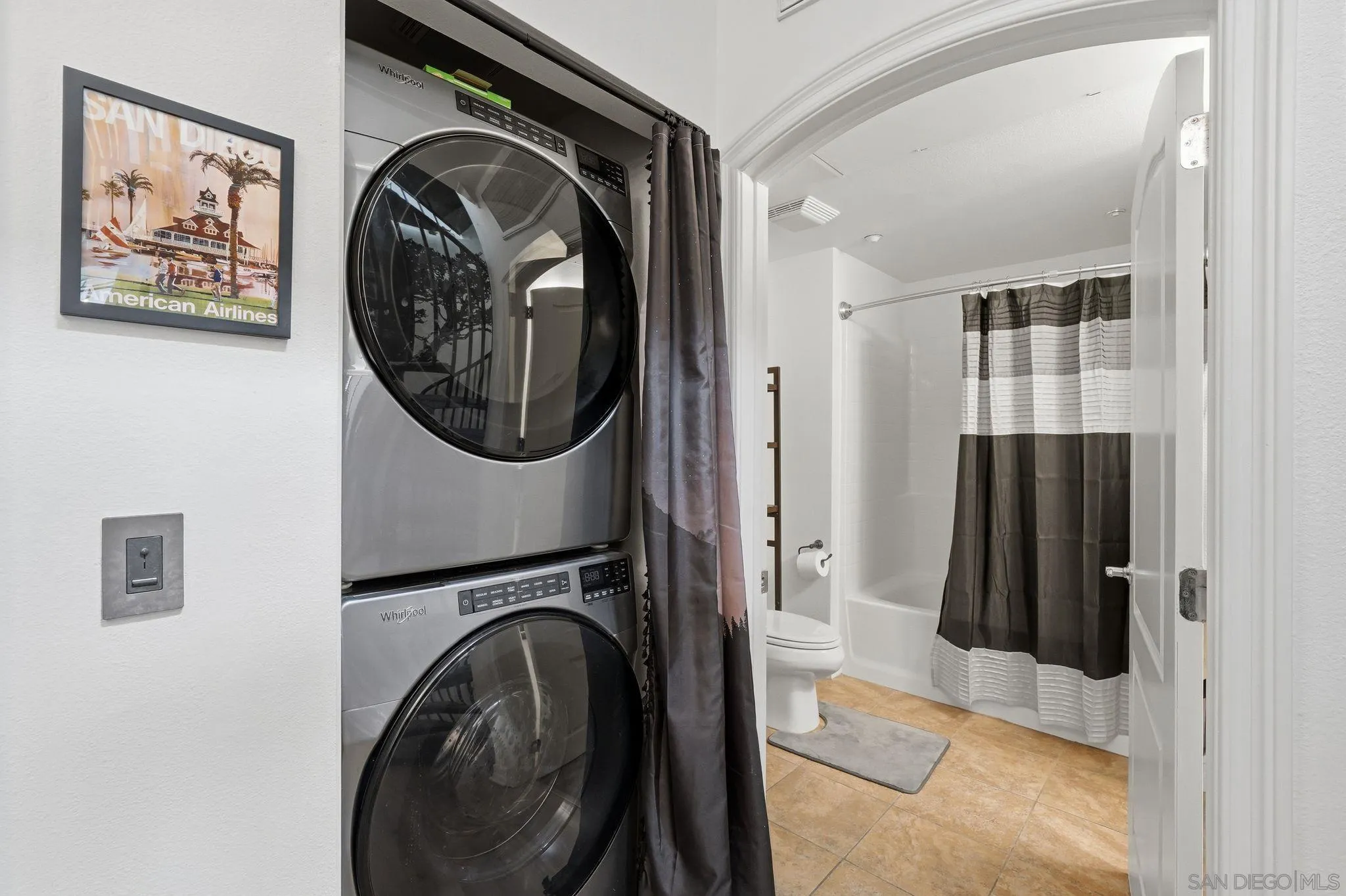 https://cdn.realtyfeed.com/cdn/127/260010386/3cfcdba50c70501ddf452d8600a58fec.webp