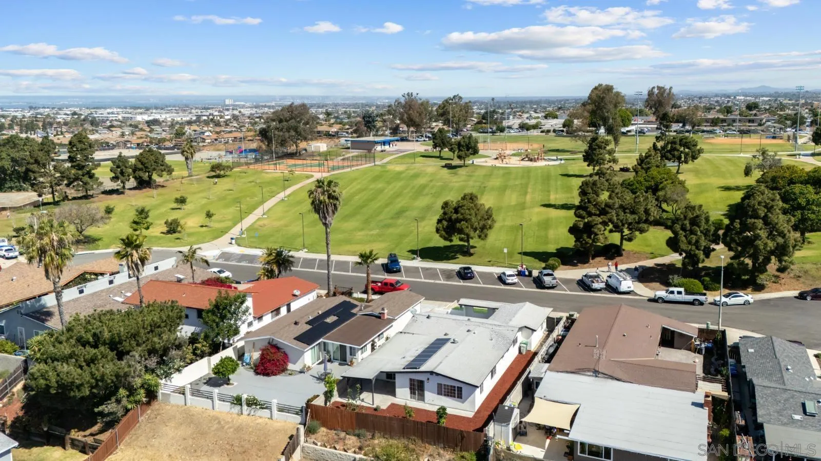 https://cdn.realtyfeed.com/cdn/127/260010389/1a9c8ef5a733dd8b5b9f6d36f5a5cfe8.webp