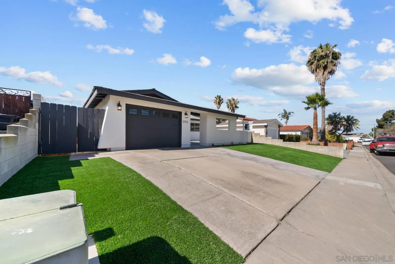 https://cdn.realtyfeed.com/cdn/127/260010389/48a3e93ded9e064993575b0d9fb63ea3.webp