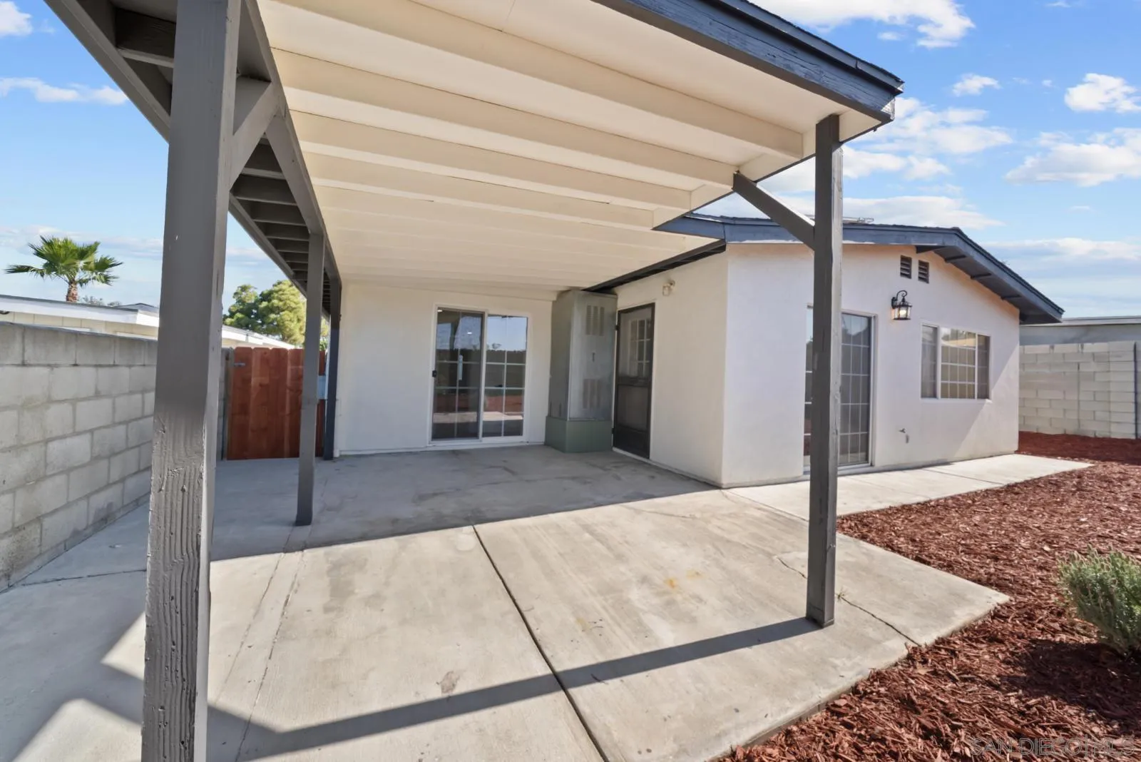 https://cdn.realtyfeed.com/cdn/127/260010389/f52462b4ee798c55d3eeed2b988a38ad.webp