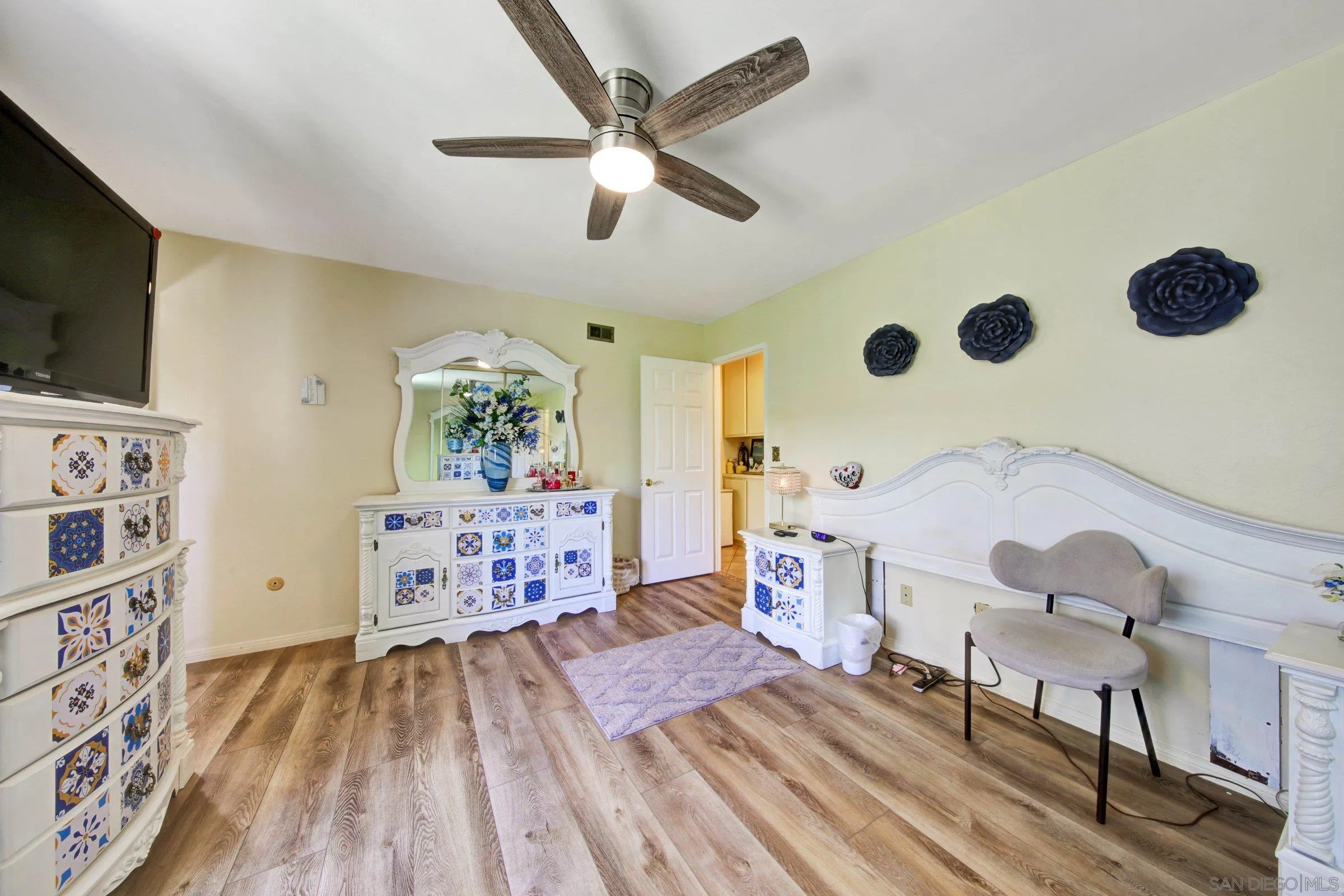 https://cdn.realtyfeed.com/cdn/127/260010397/1f42bd5a890a53e328ef5f527c860fac.webp