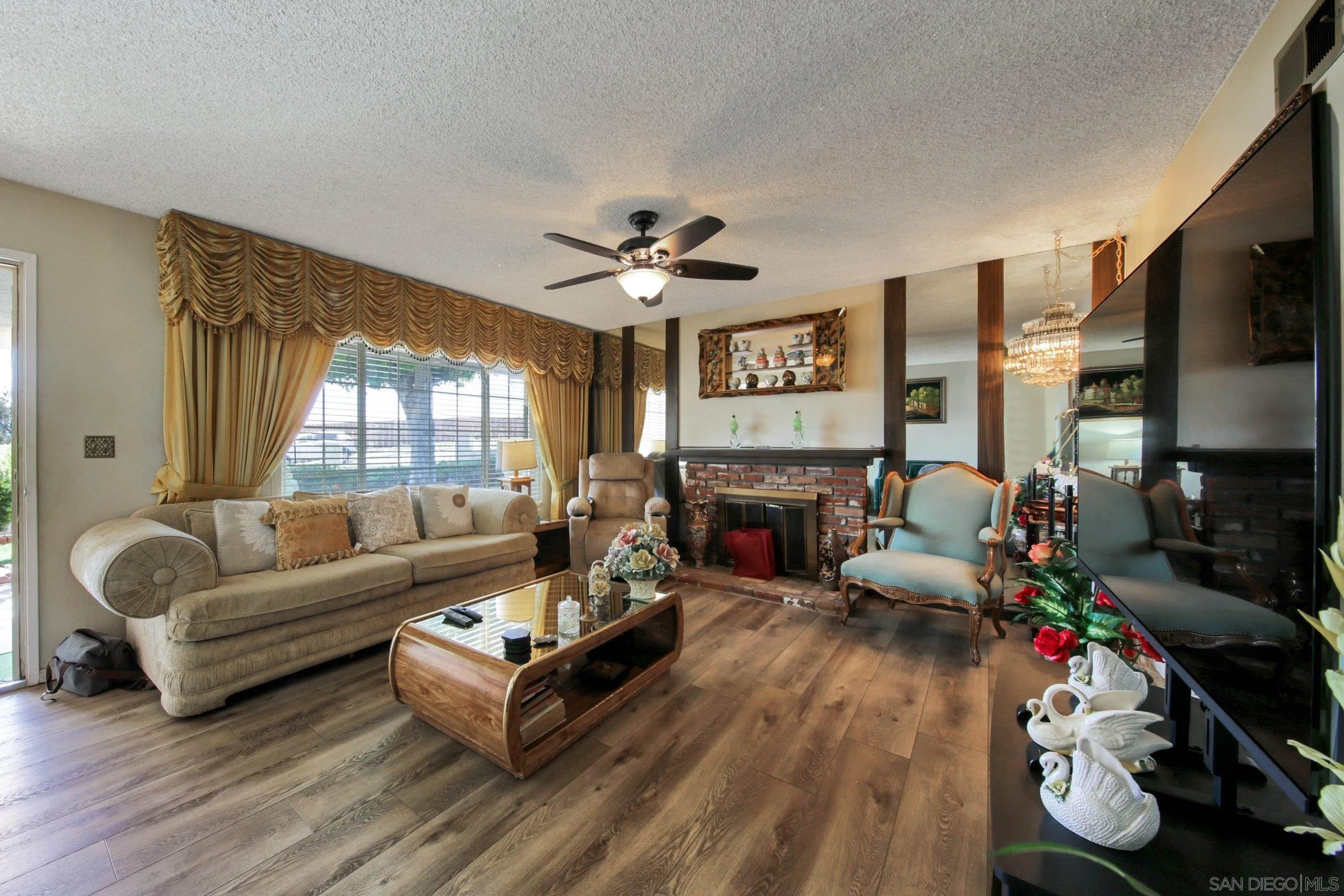 https://cdn.realtyfeed.com/cdn/127/260010397/dc65b808646cfbf02525e0dabdcfb942.webp