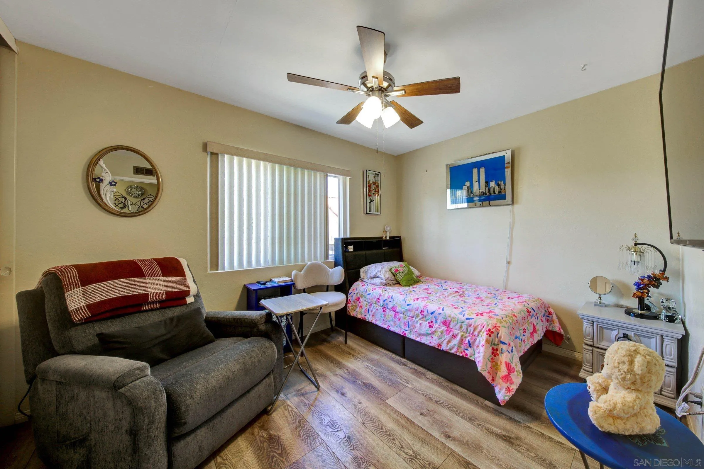 https://cdn.realtyfeed.com/cdn/127/260010397/fa74493f4c3c6c3084e785a184d12ce3.webp