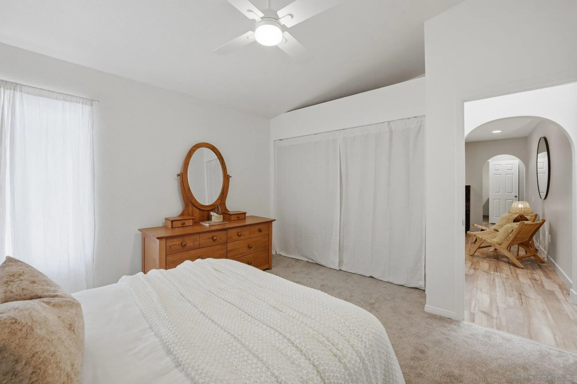 https://cdn.realtyfeed.com/cdn/127/260010398/602cee74eb668c3d8f16a0972b1dbb08.webp