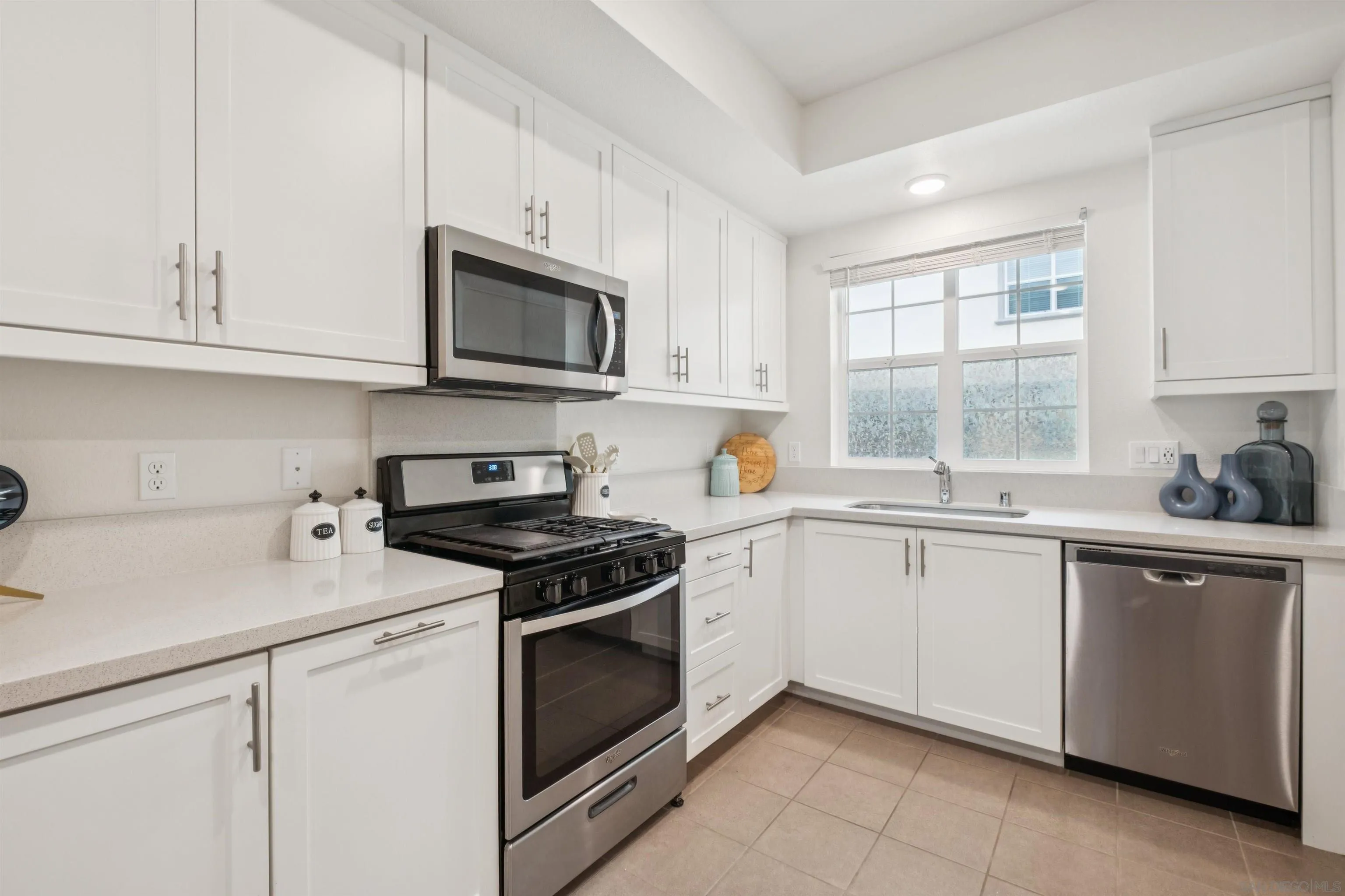 Photo #12: 260010401 Listing: Photo #12