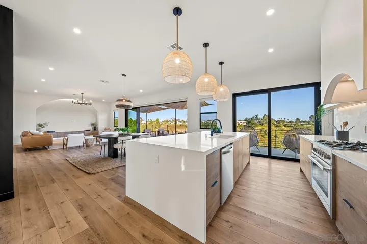 4311 CINDY, CLAIREMONT MESA, CA 92117  Photo 8