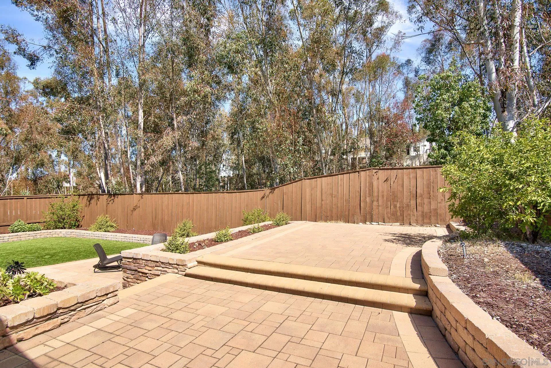 https://cdn.realtyfeed.com/cdn/127/260010404/0ef8944c01f6e97b33643092c8ec9d0a.webp