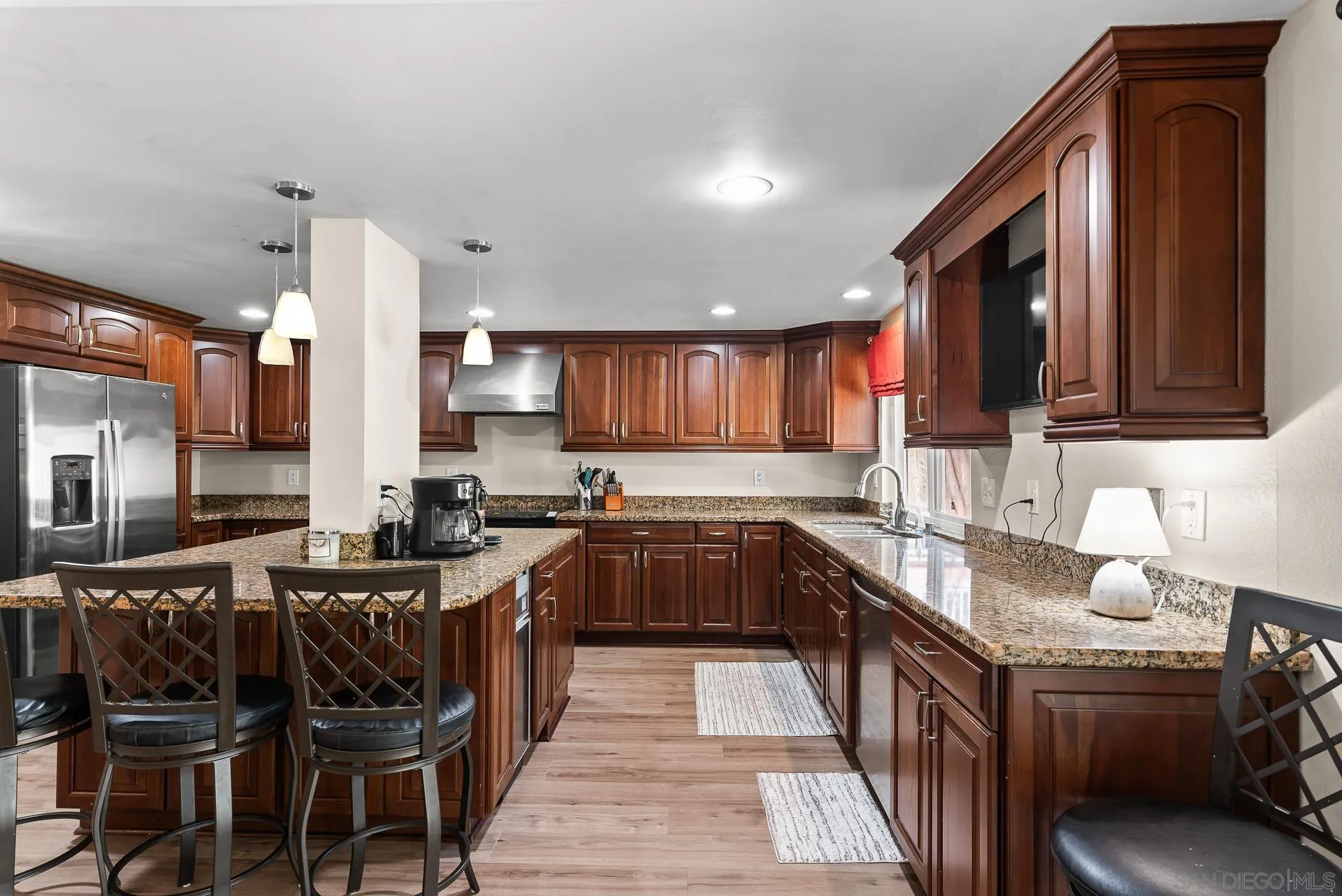 https://cdn.realtyfeed.com/cdn/127/260010404/3d8023a7ffbe31665fc30bda2a5c5832.webp