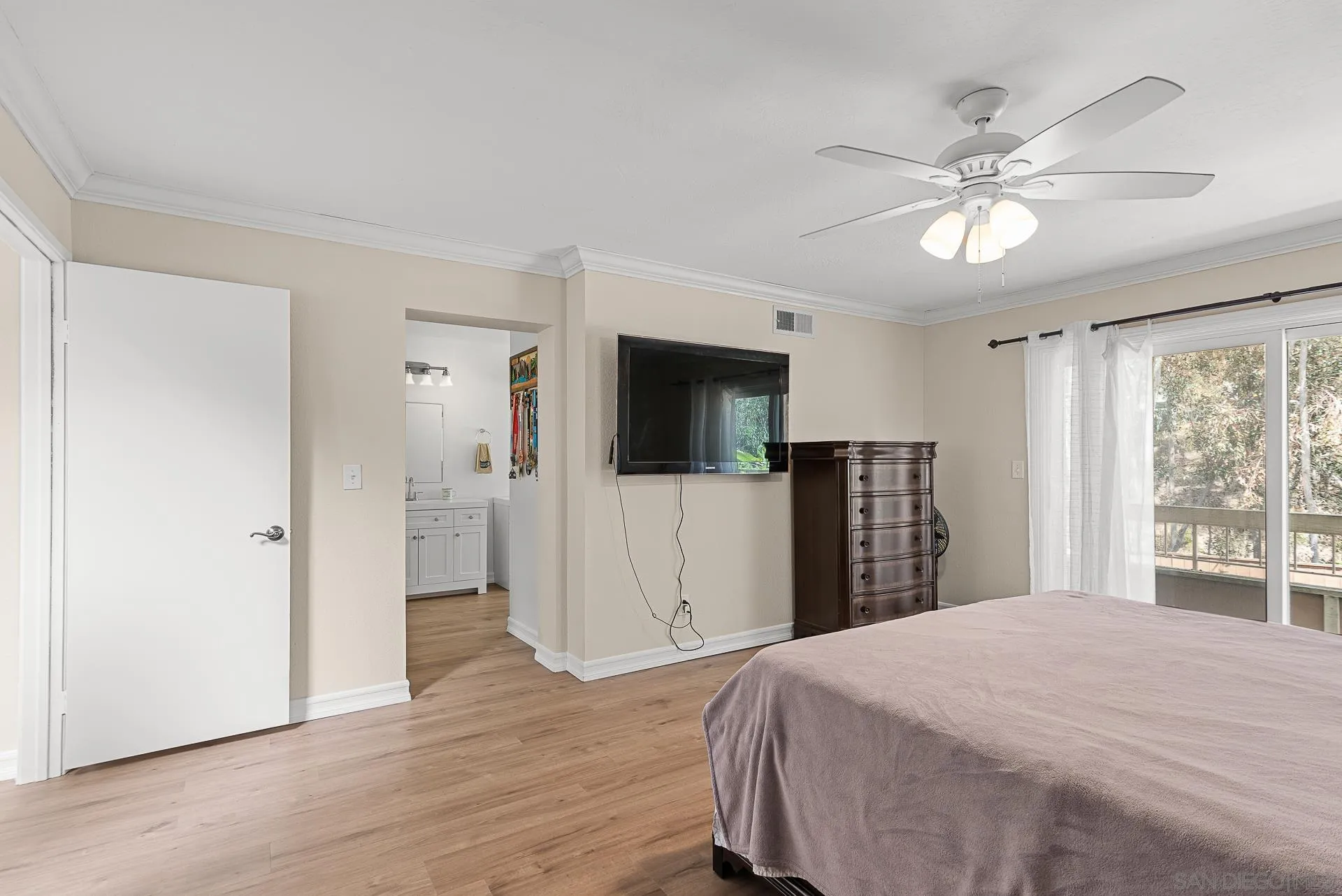 https://cdn.realtyfeed.com/cdn/127/260010404/5813a27cb726db210a85f762c3f3e56a.webp