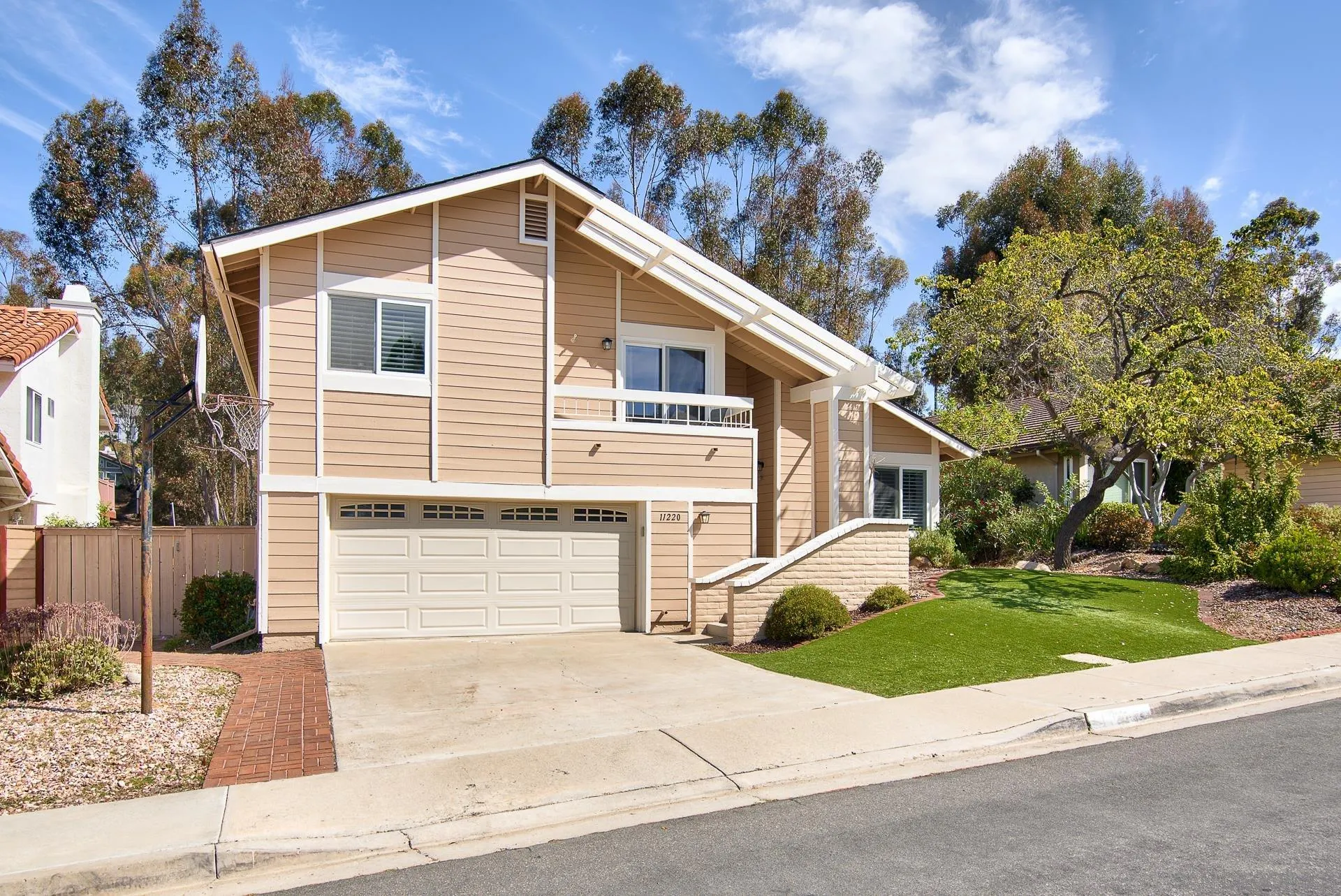 https://cdn.realtyfeed.com/cdn/127/260010404/f16665307dc9cab30b3305f9ae782197.webp