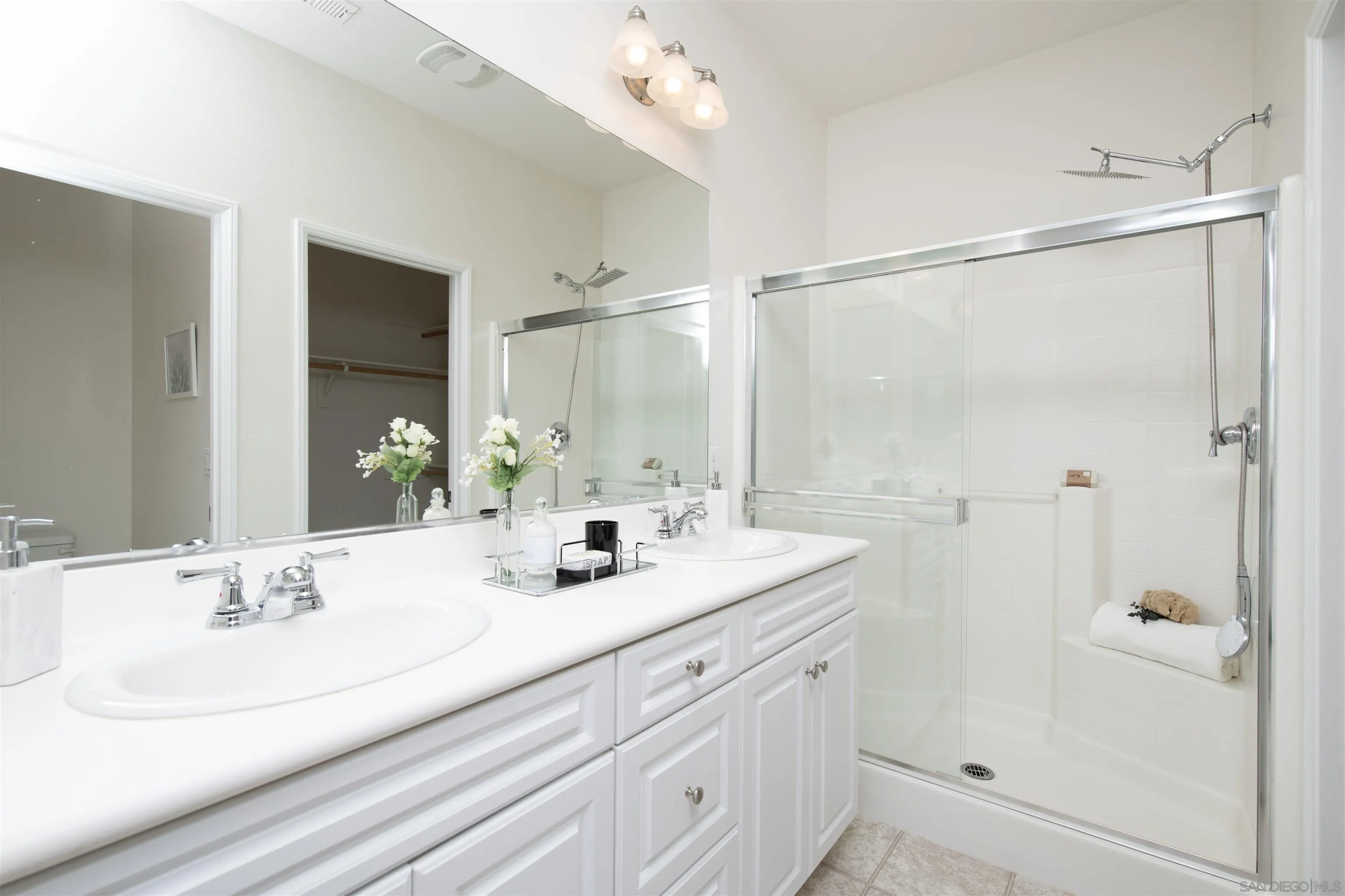 Photo #16: 260010407 Listing: Photo #16