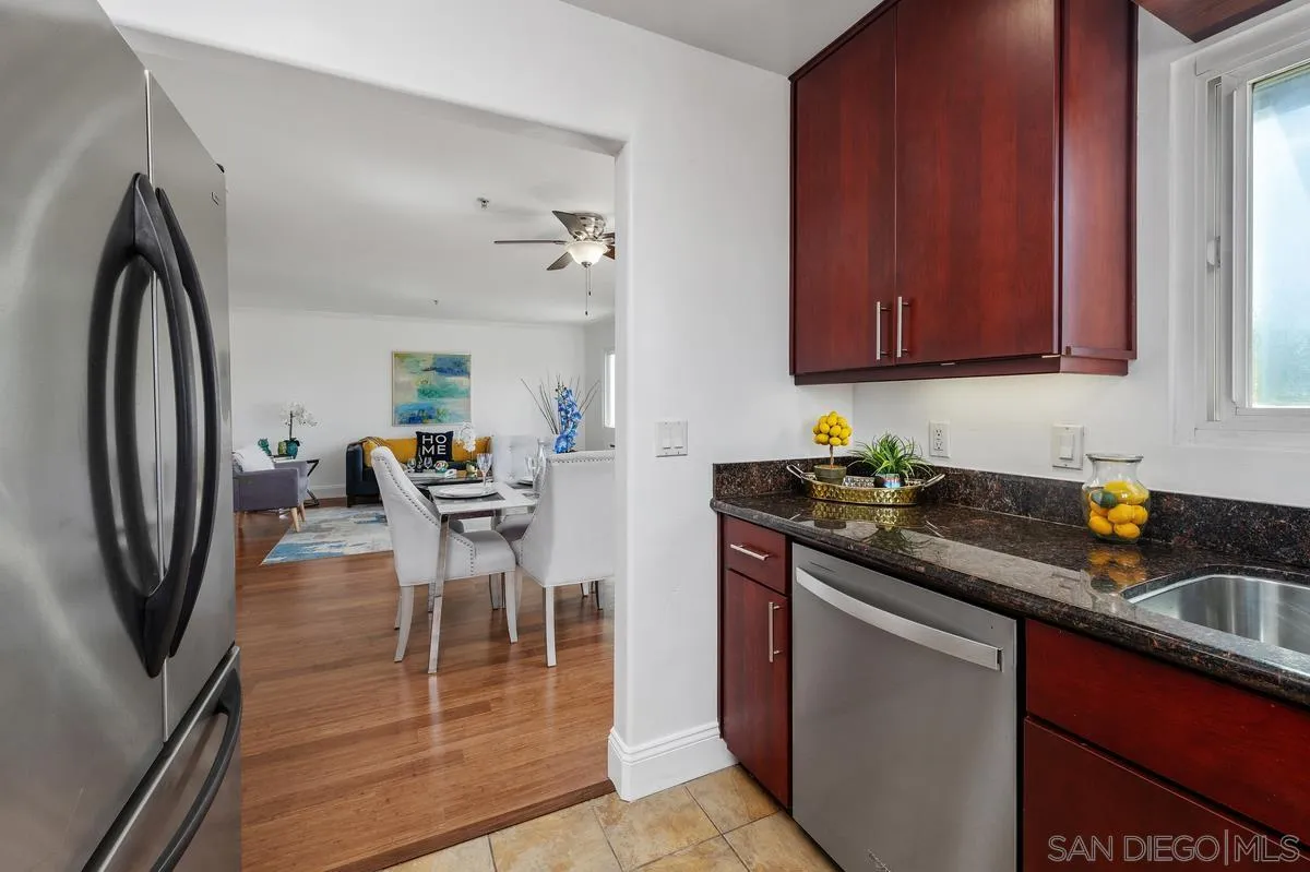 https://cdn.realtyfeed.com/cdn/127/260010408/080f4a651e5223e10c21cc8536e079d7.webp