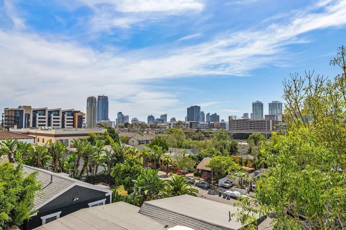 https://cdn.realtyfeed.com/cdn/127/260010408/65cd8bb8a2bdf8eafe8a72d466ff3035.webp