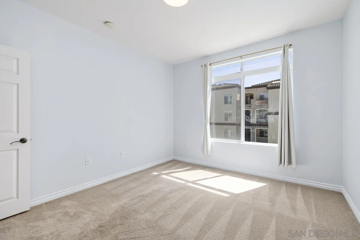 Photo #18: 260010409 Listing: Photo #18