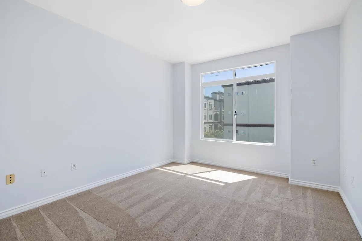 Photo #22: 260010409 Listing: Photo #22