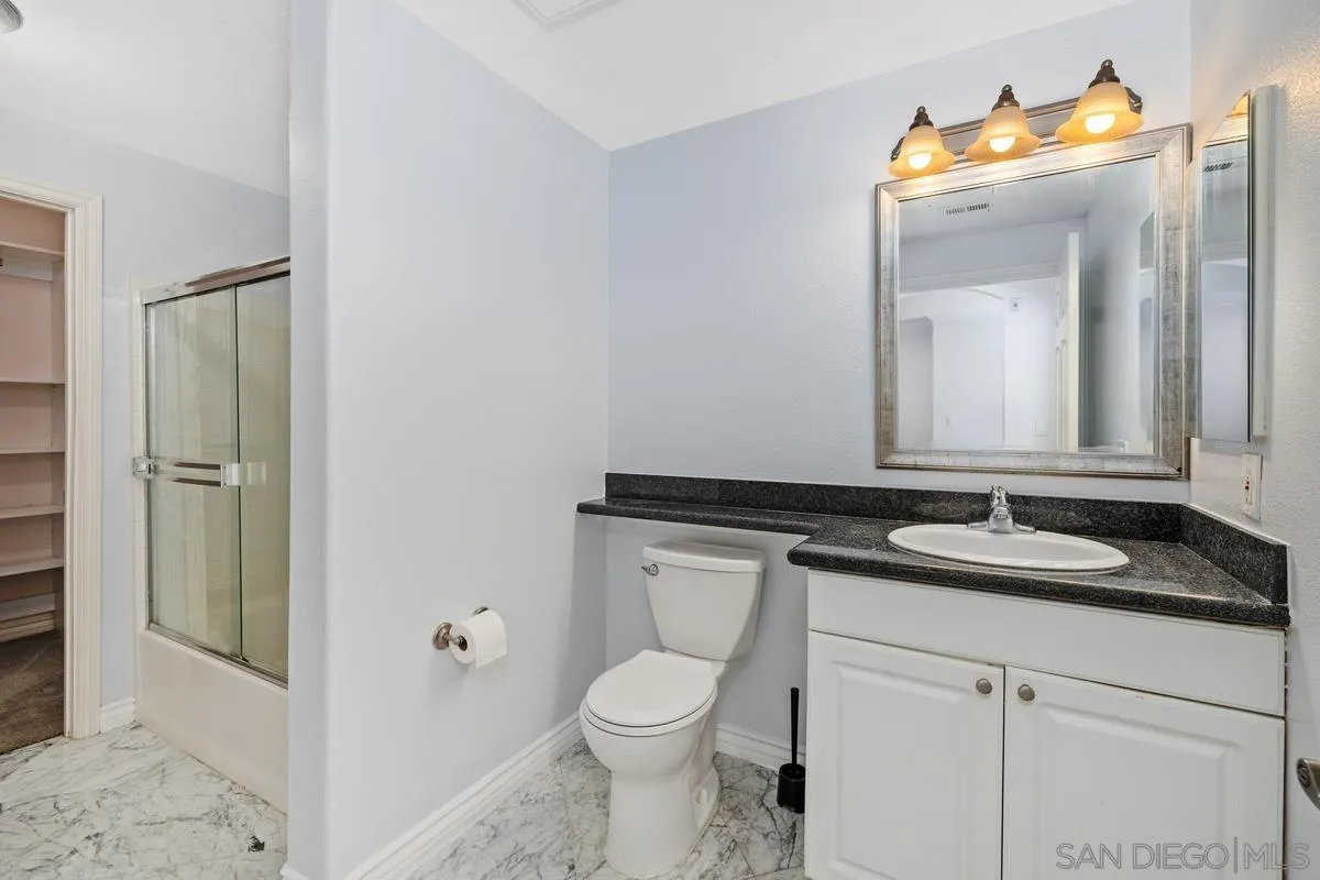 Photo #25: 260010409 Listing: Photo #25