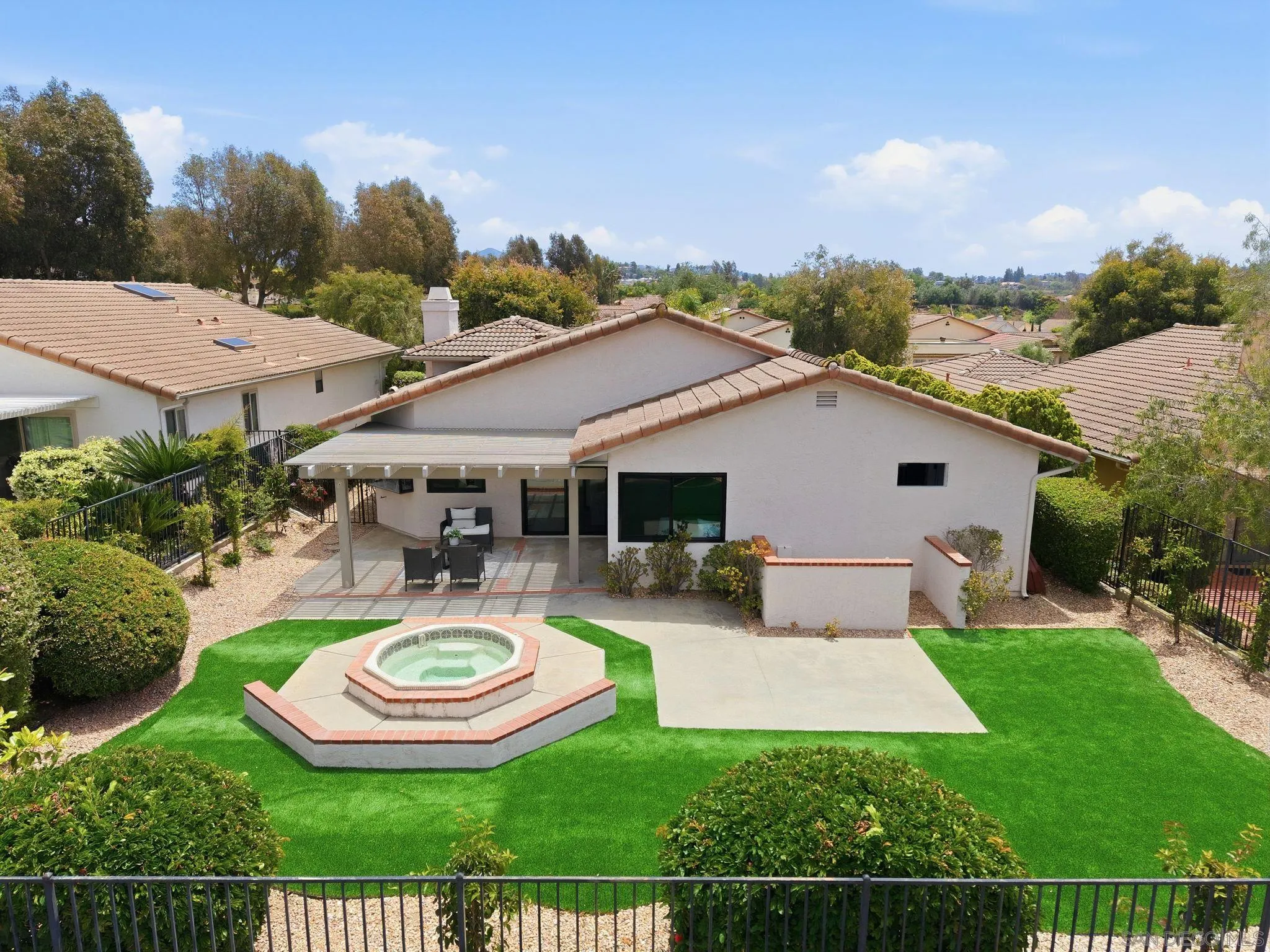 https://cdn.realtyfeed.com/cdn/127/260010410/3cf905ac2c770cdeeec0925f116a77d2.webp