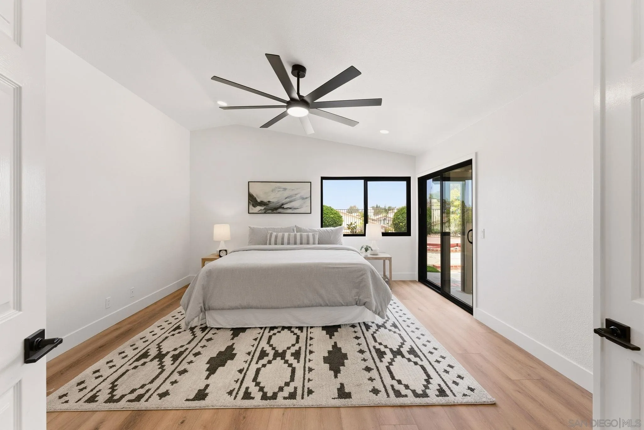 https://cdn.realtyfeed.com/cdn/127/260010410/3d89c1fb34229a9de435af78e5d9b641.webp