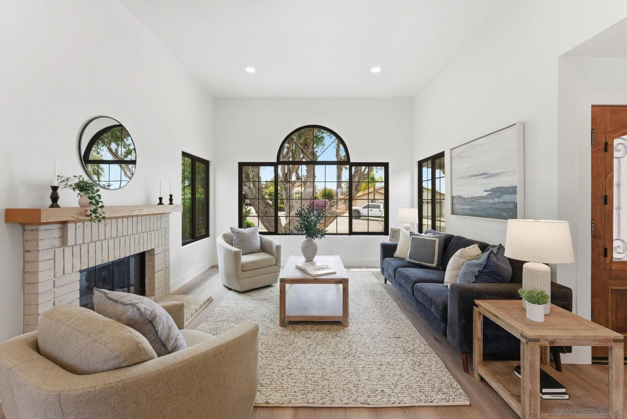https://cdn.realtyfeed.com/cdn/127/260010410/5b30997088bc3eb521222b46043f8d65.webp