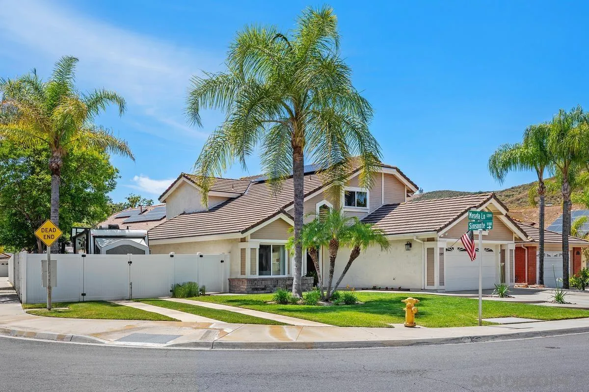 https://cdn.realtyfeed.com/cdn/127/260010416/05cb4084729e9dae076668f29c645cf1.webp