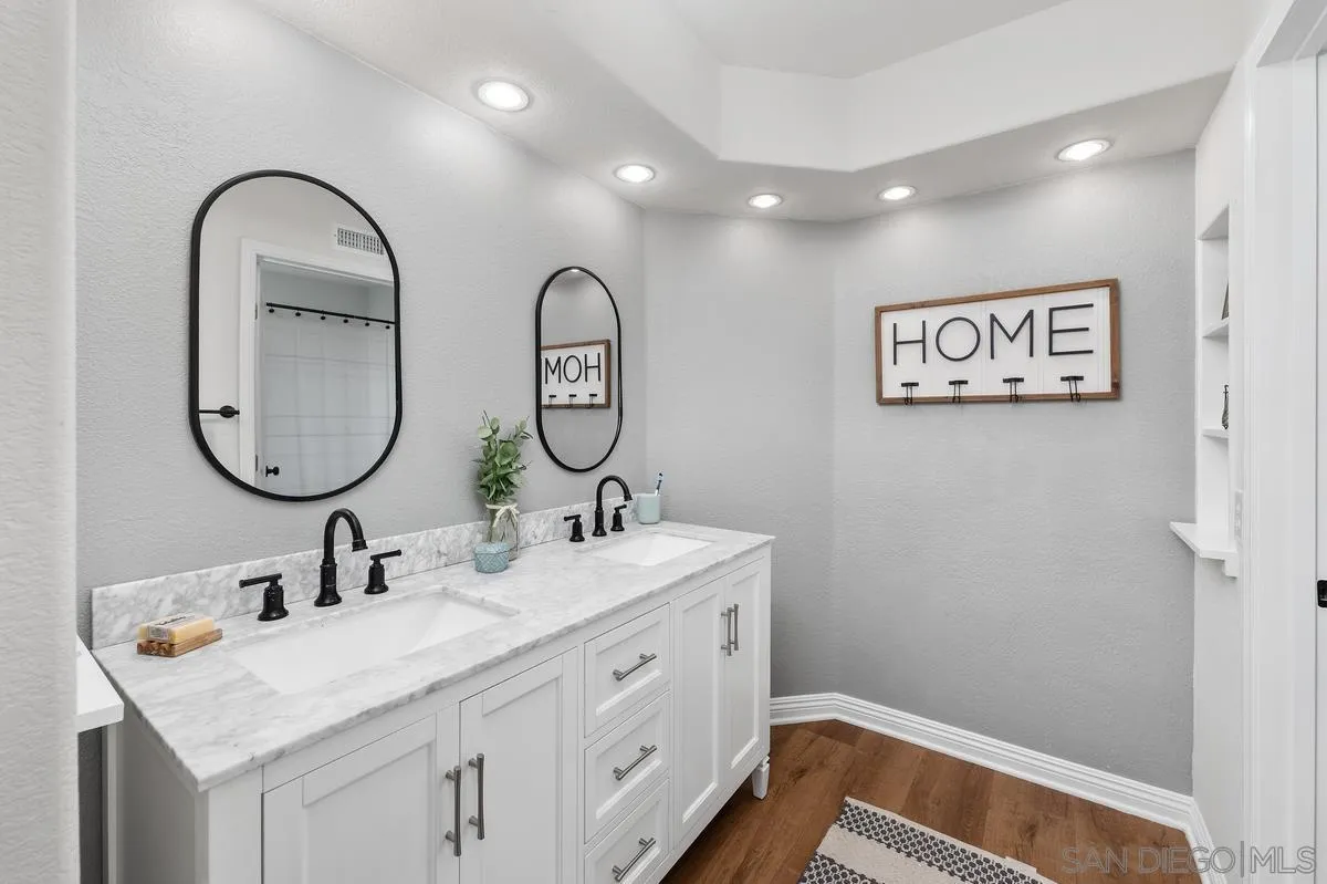 https://cdn.realtyfeed.com/cdn/127/260010416/1fd55d8689758f6b16d41fb2911d2935.webp