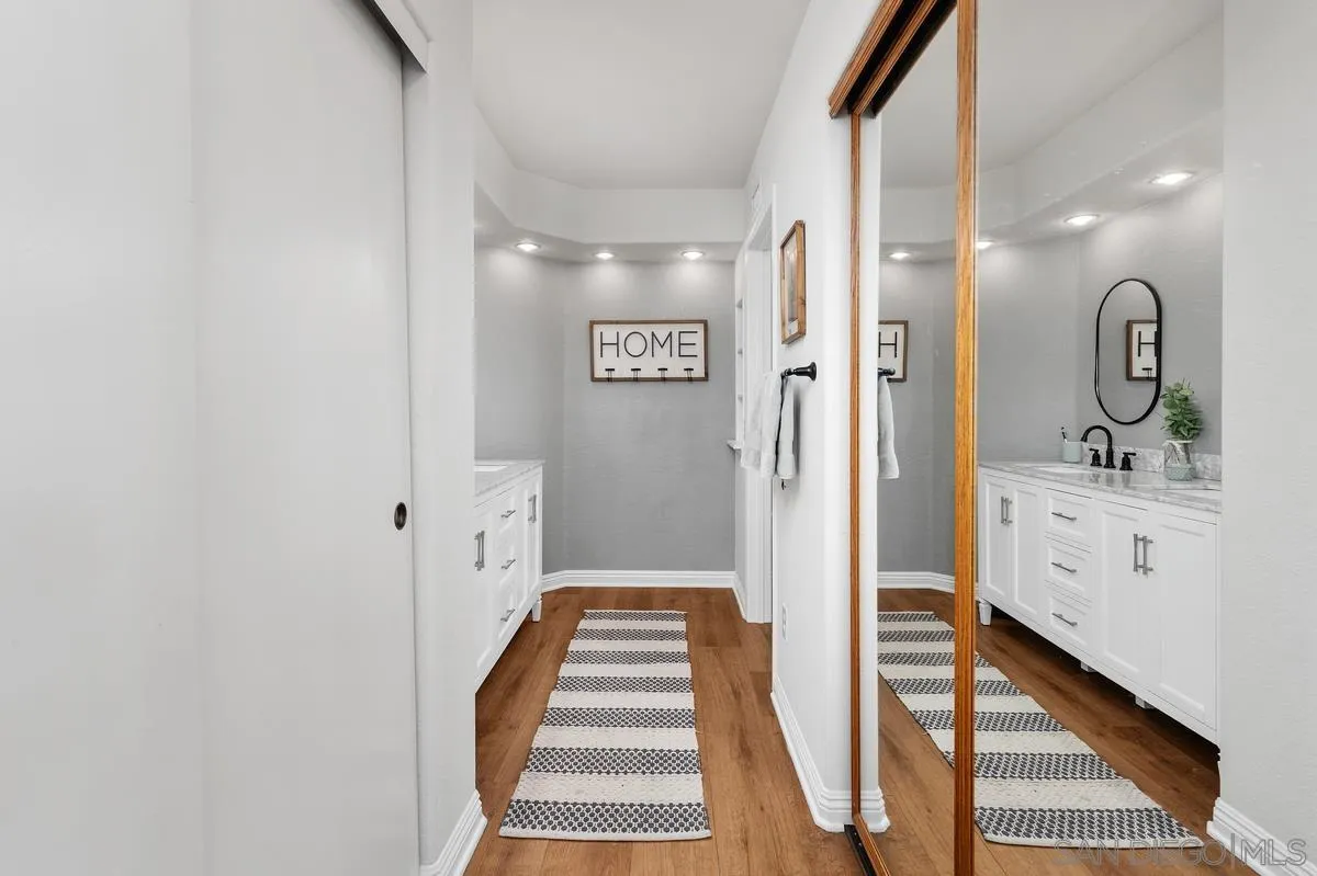 https://cdn.realtyfeed.com/cdn/127/260010416/98750ea1a38bb96835c978ffdae7ebec.webp